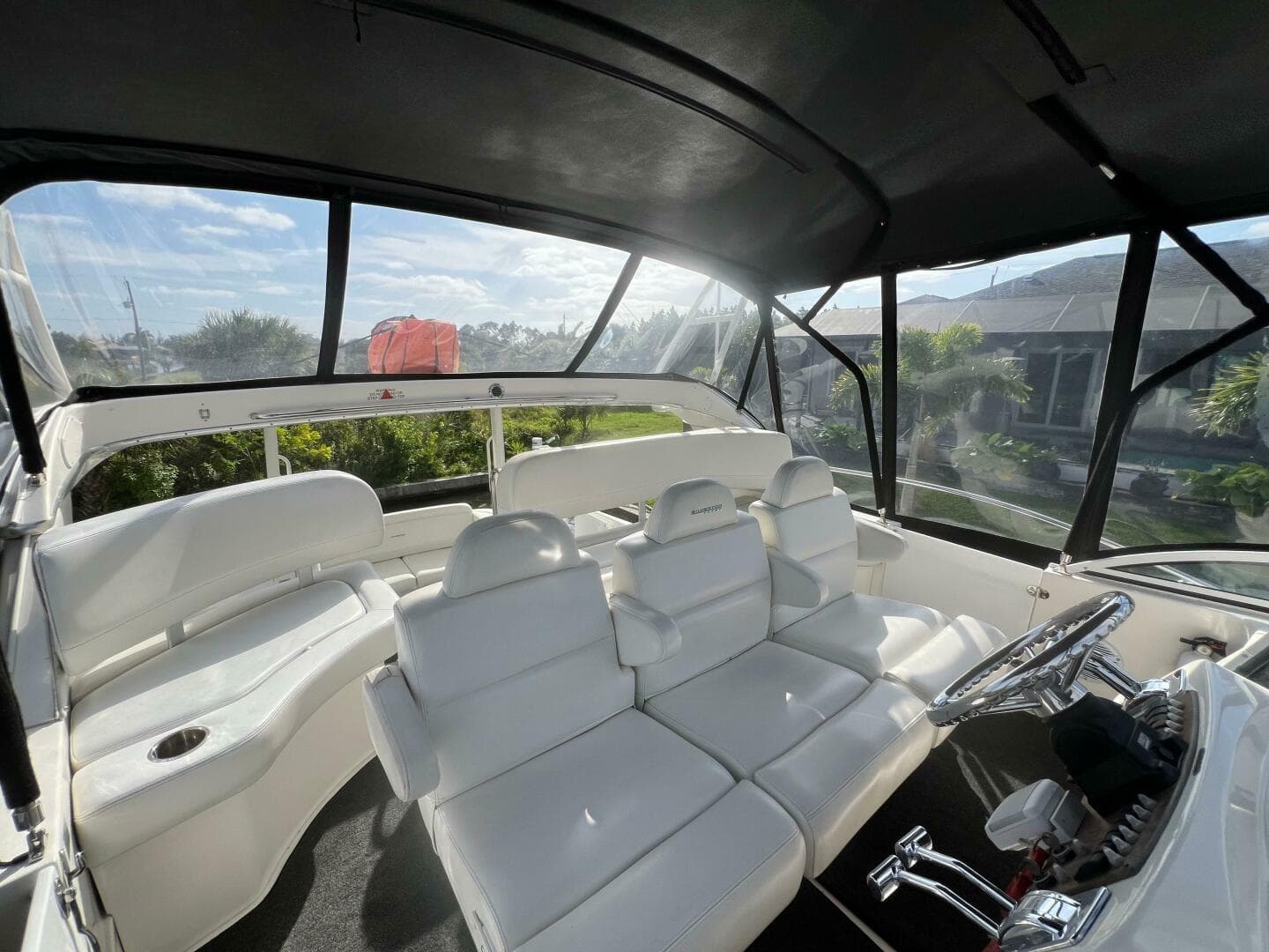 2002 Silverton 39 Motor Yacht