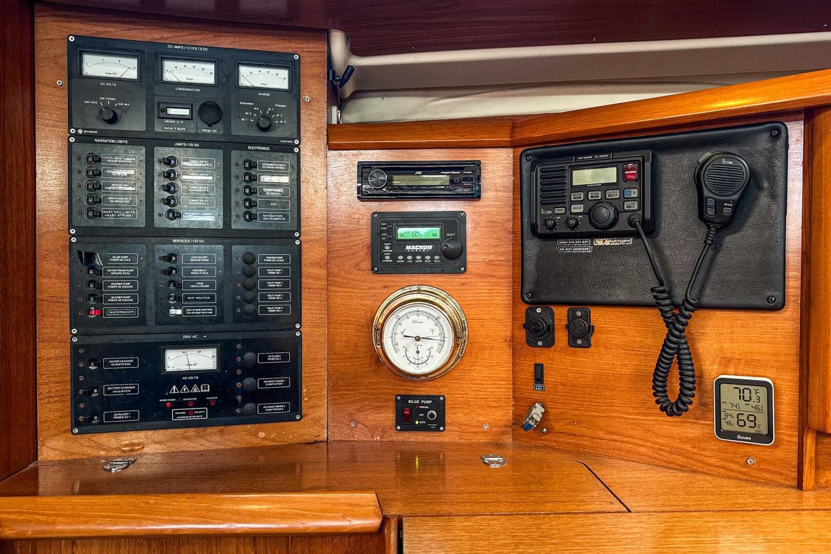 2001 Jeanneau 43 Sun Odessey