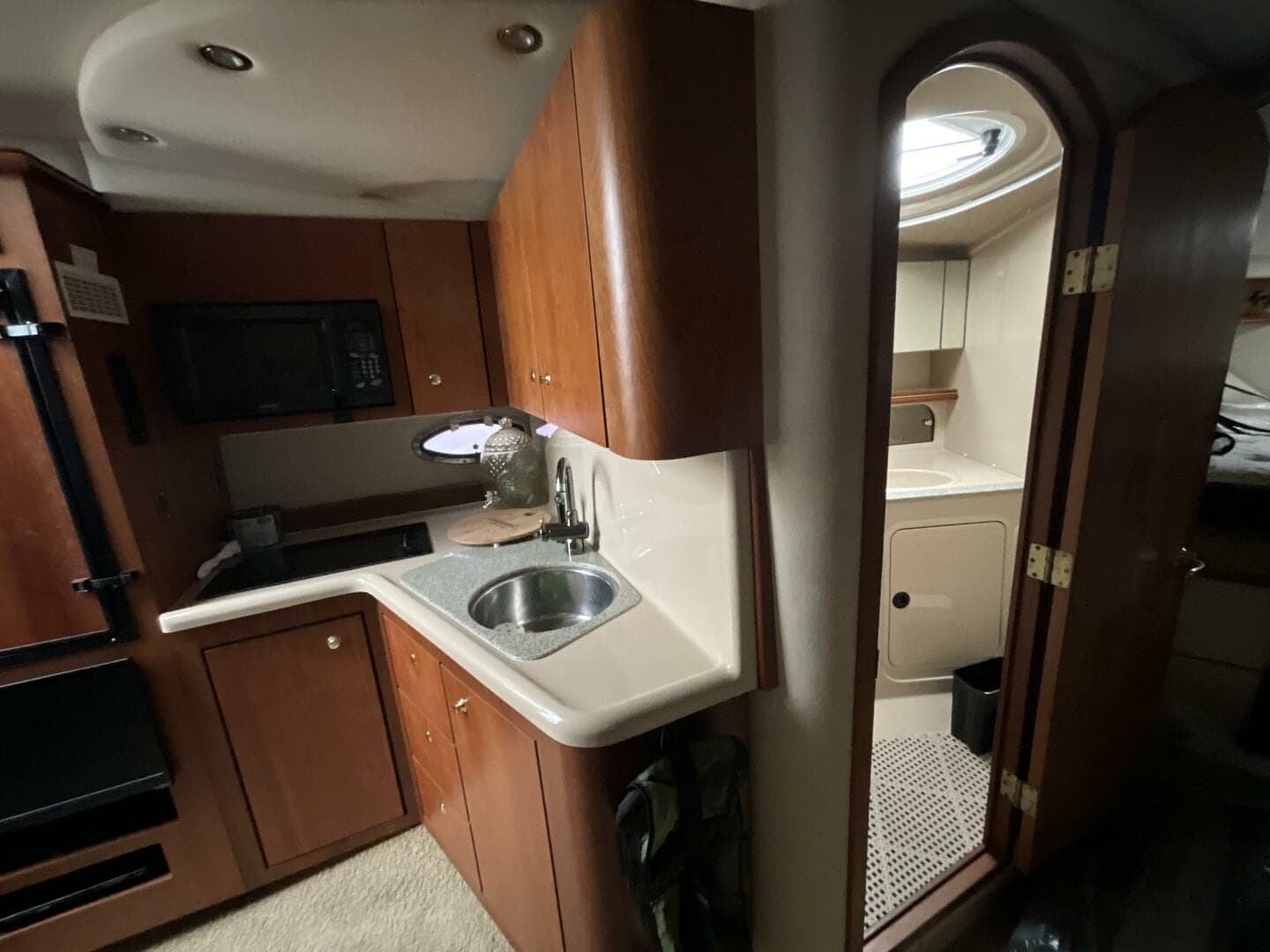 2002 Cruisers 35 Express