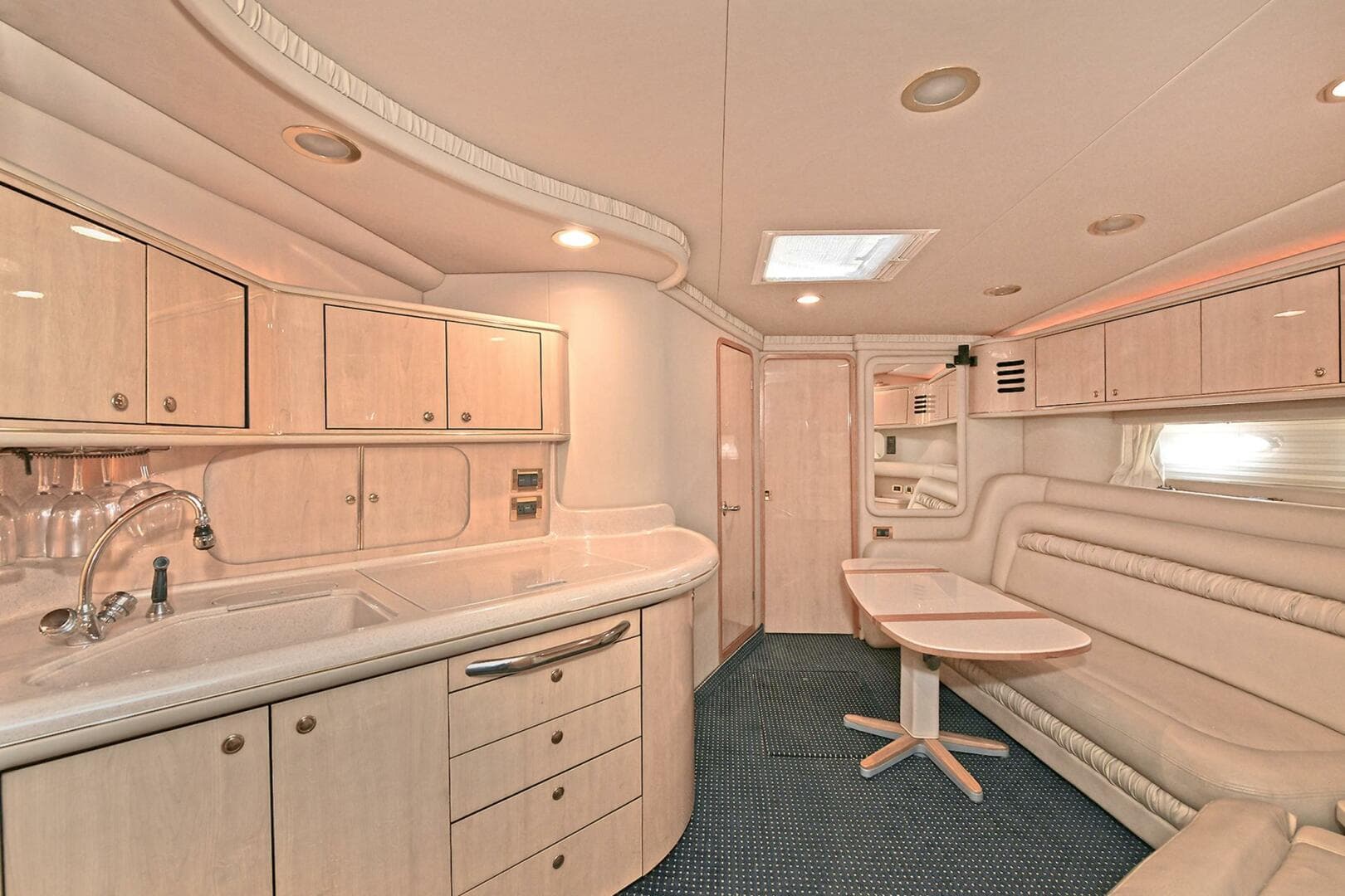 2000 Sea Ray 460 Sundancer