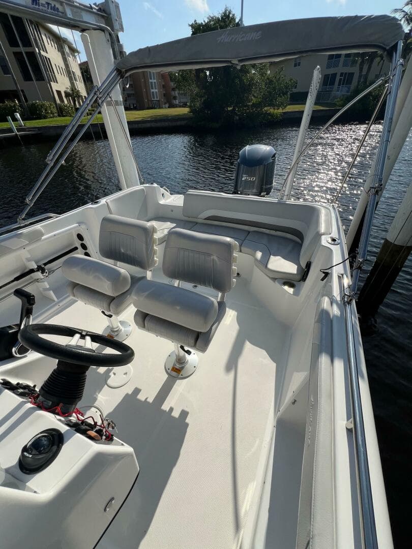 2017 Hurricane CC 231
