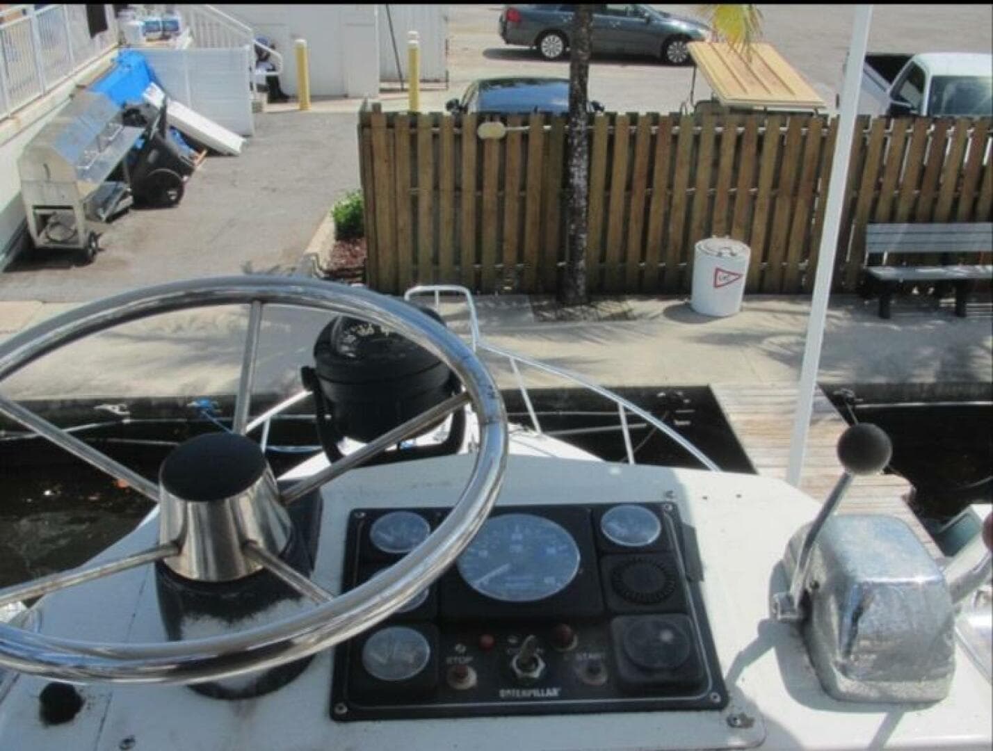 1997 Island Hopper Center Console w/Cuddy Cabin