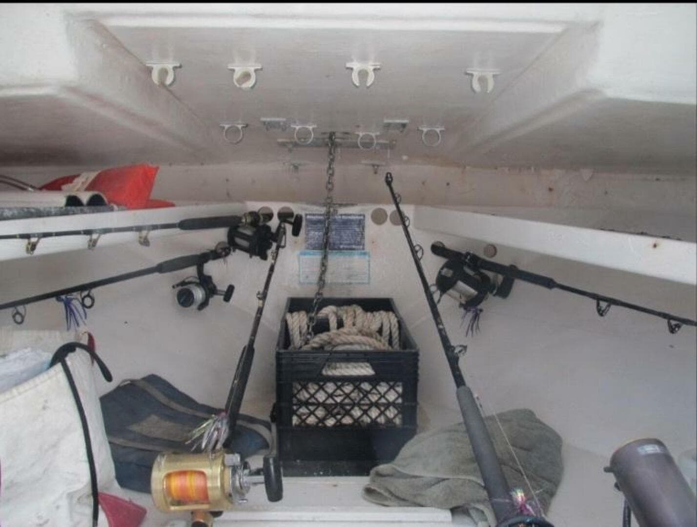 1997 Island Hopper Center Console w/Cuddy Cabin