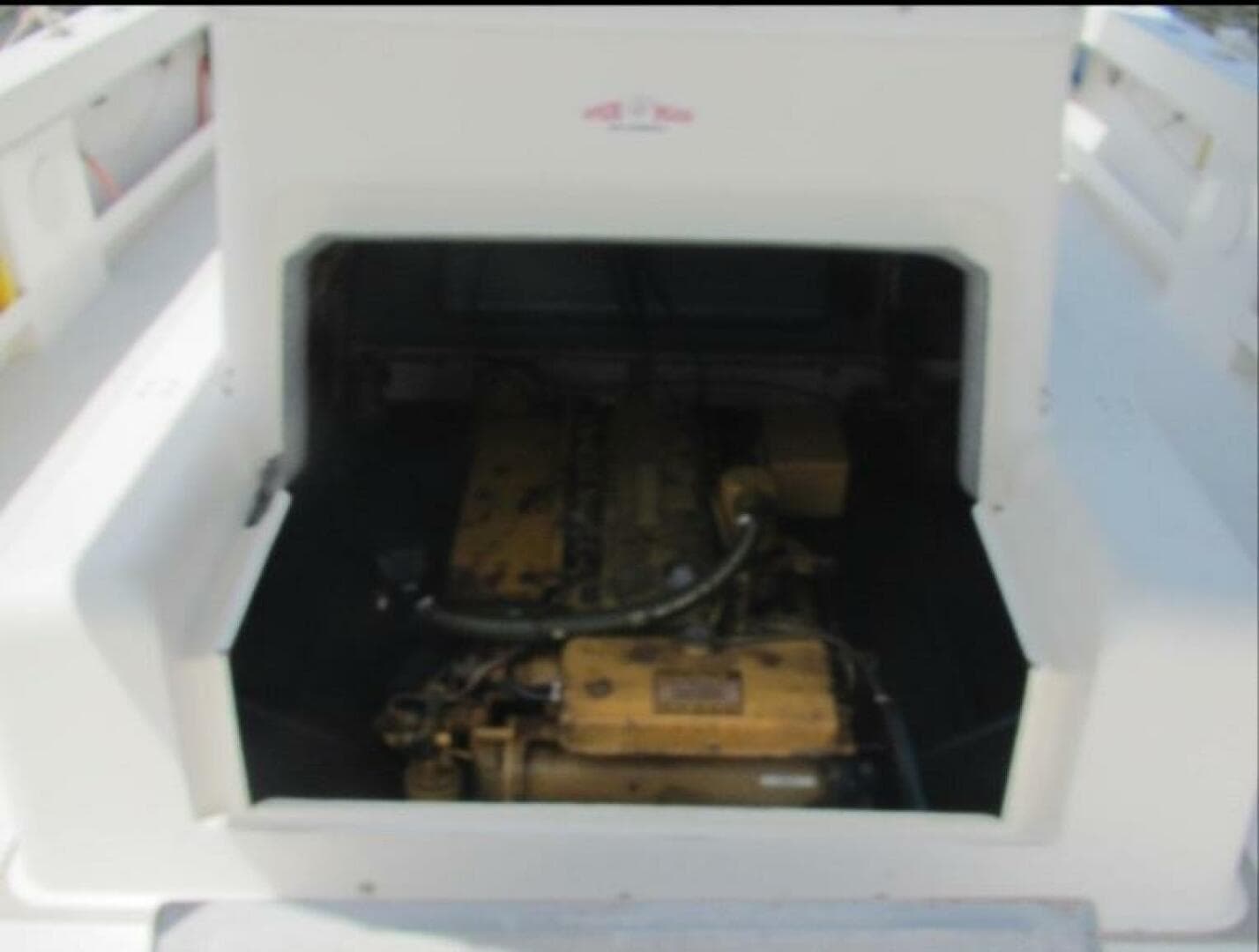 1997 Island Hopper Center Console w/Cuddy Cabin