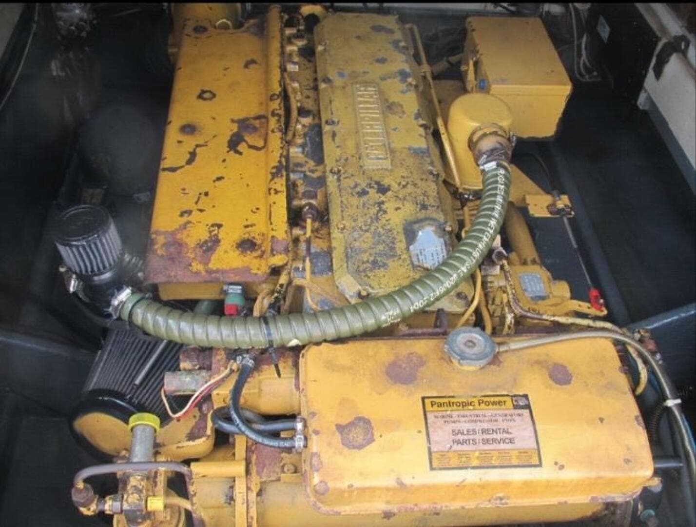 1997 Island Hopper Center Console w/Cuddy Cabin