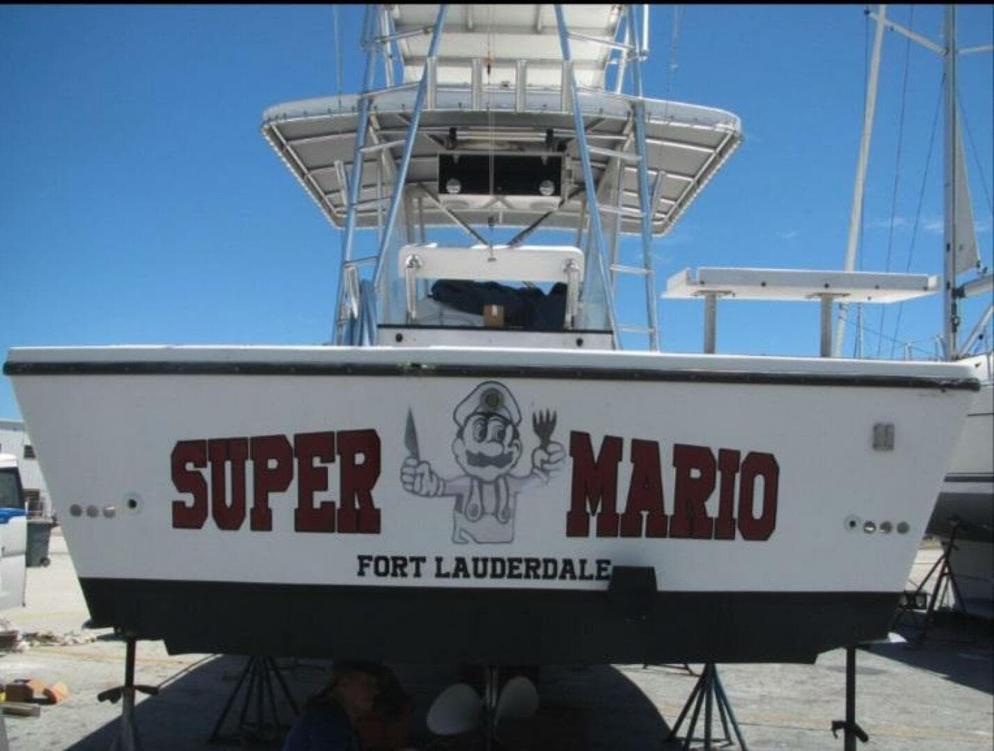 1997 Island Hopper Center Console w/Cuddy Cabin