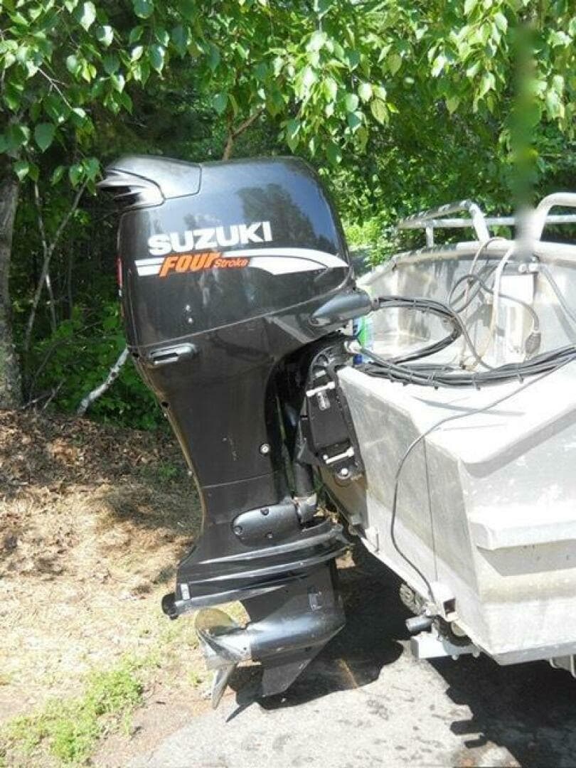 2005 Custom Tuffer 230