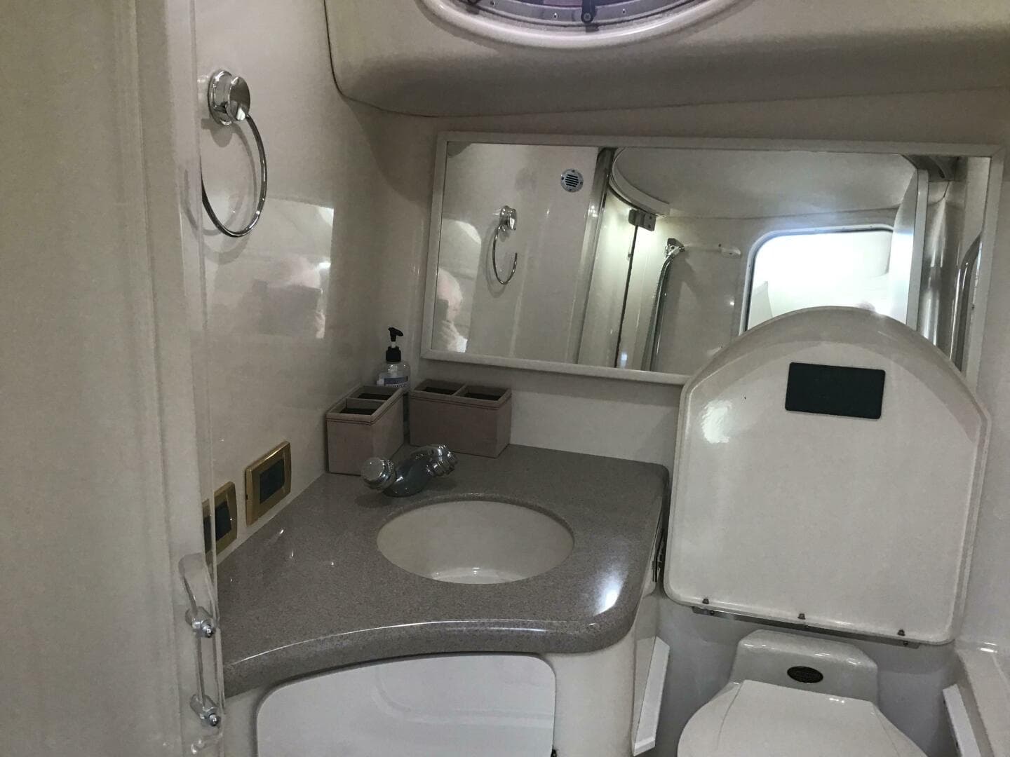 1997 Sea Ray 370 Express