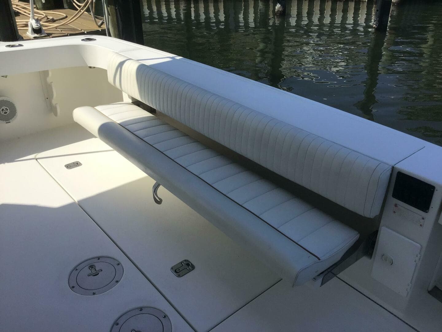 1997 Sea Ray 370 Express