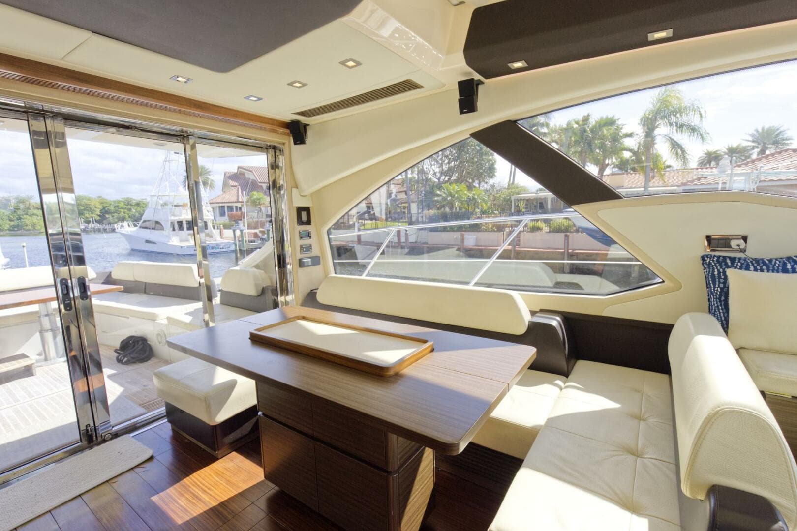 2013 Azimut 55S