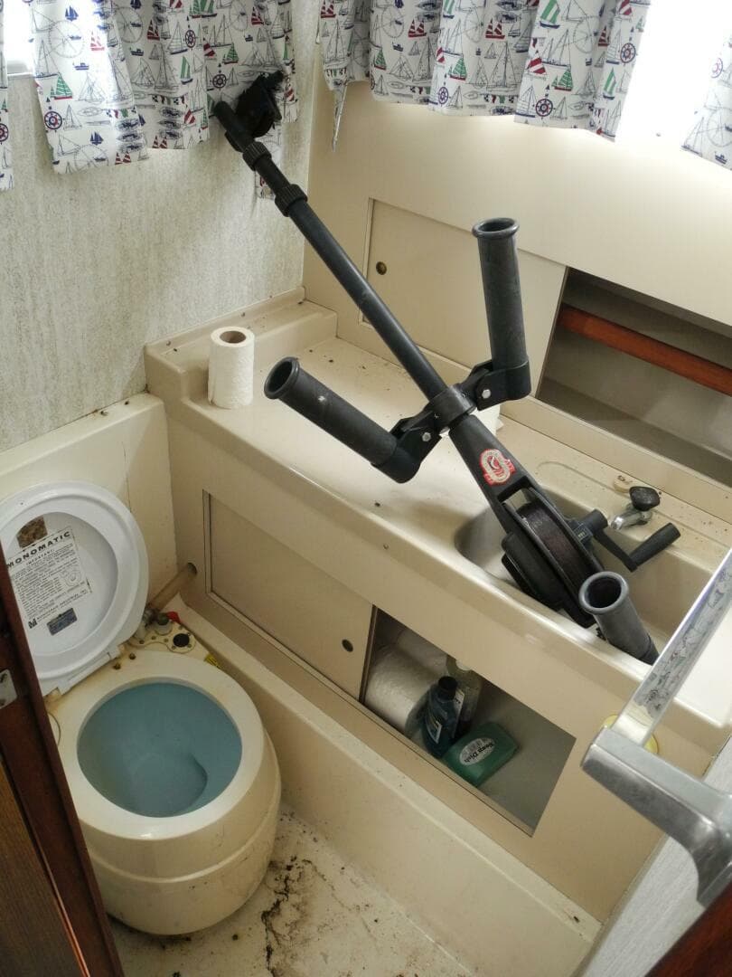 1973 Bertram 28 Sport Fisherman