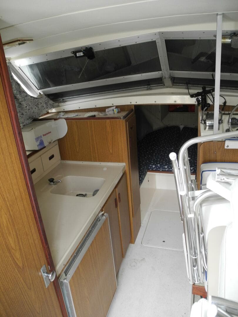 1973 Bertram 28 Sport Fisherman