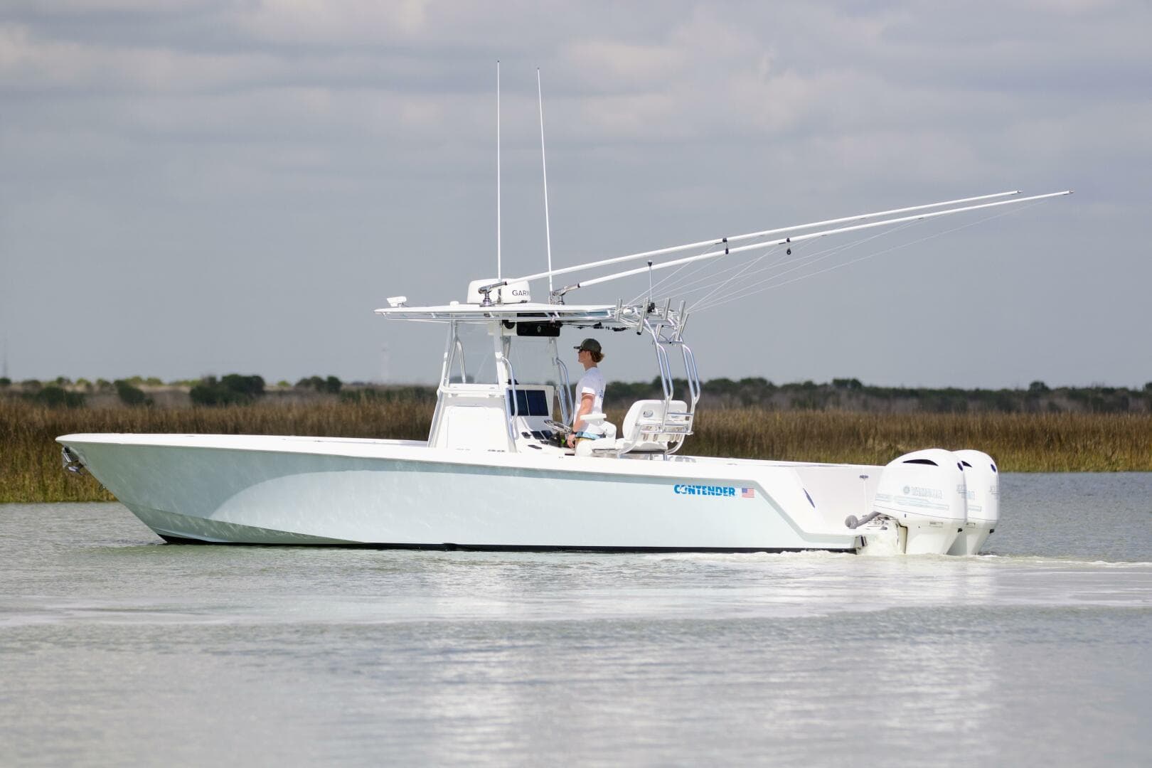 32 Contender 32ST- Profile 