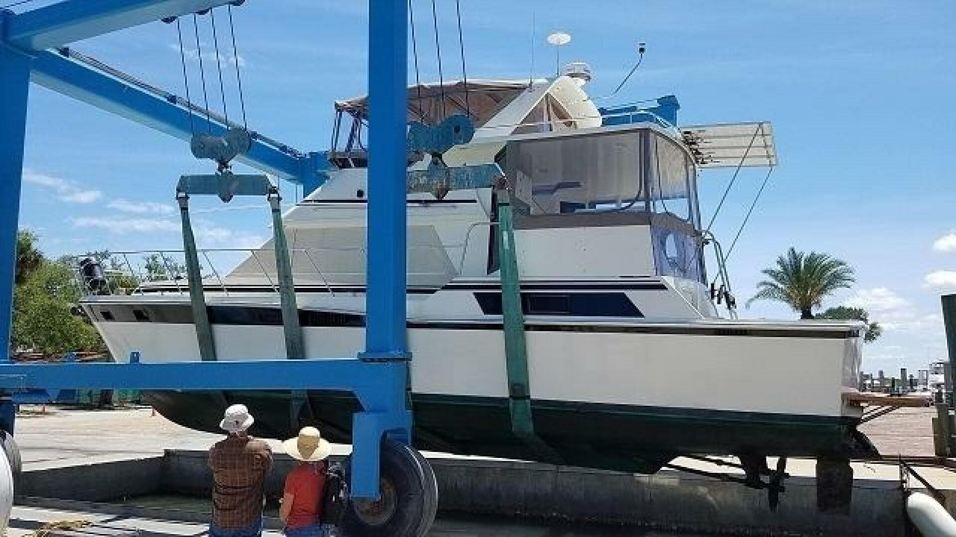 48' Camargue hauled out2
