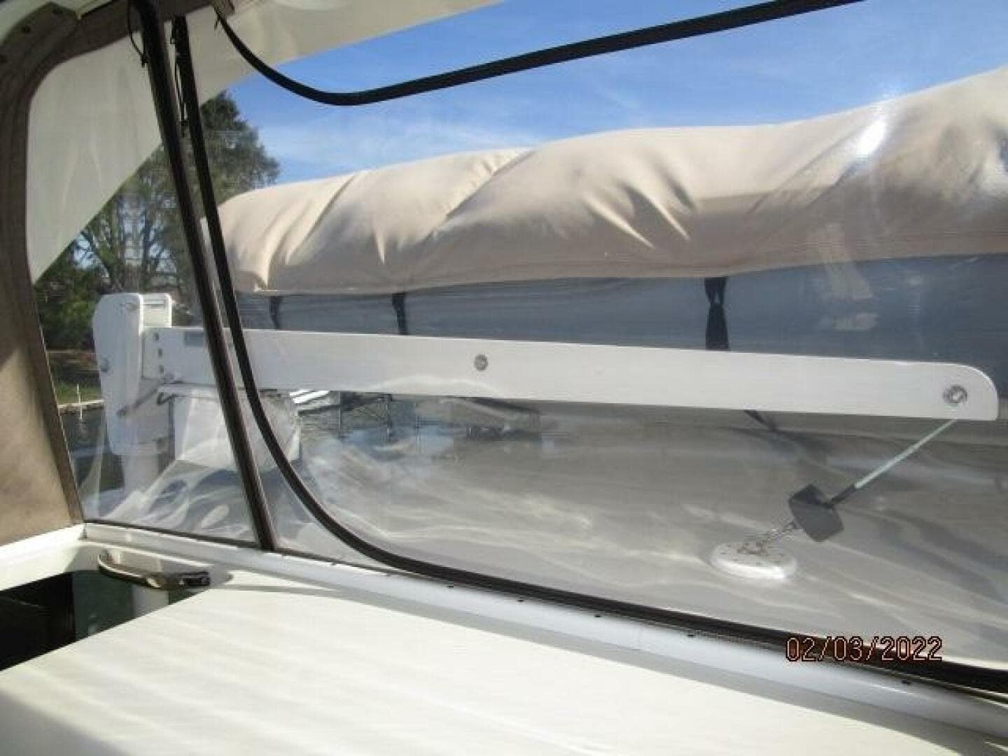 48' Camargue tender crane