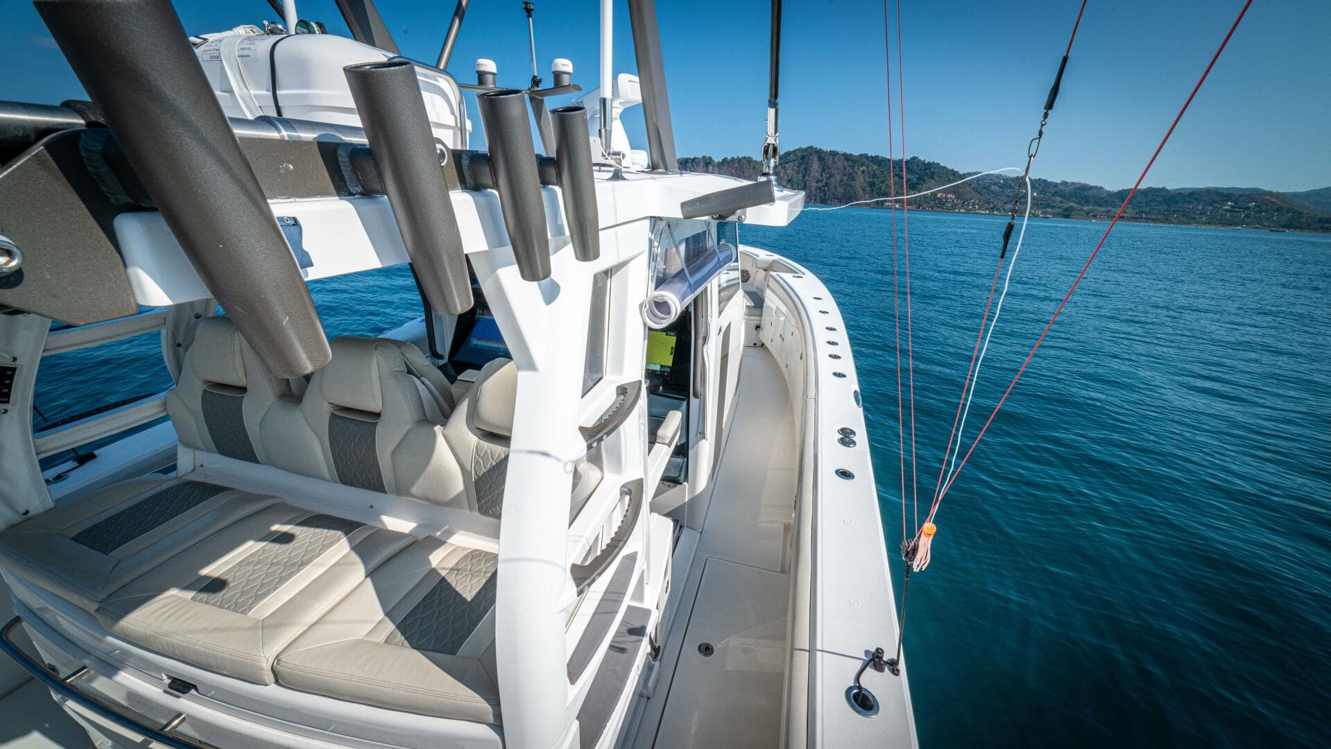 2021 41 Solace Center Console - La Otra Vida