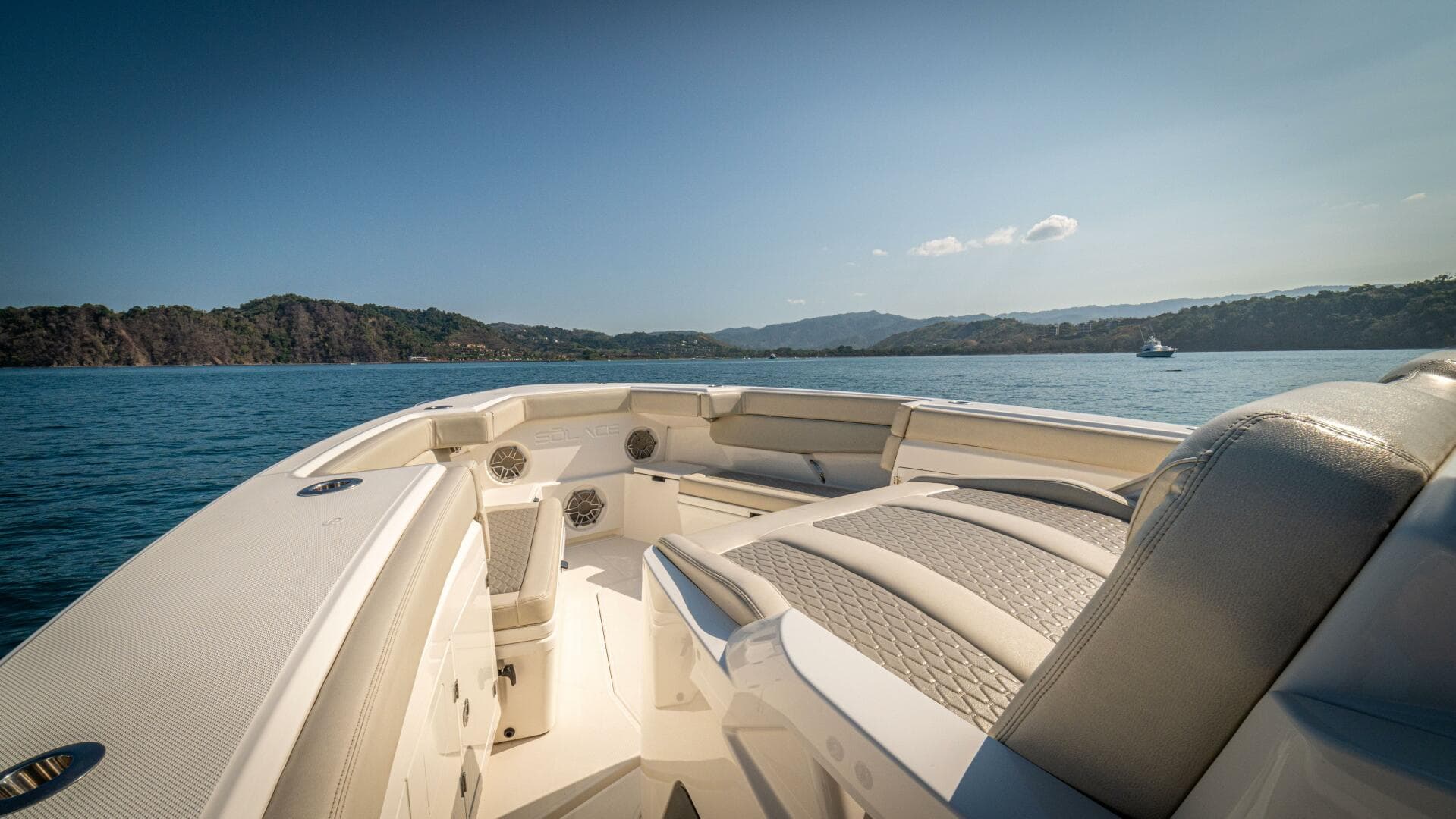 2021 41 Solace Center Console - La Otra Vida