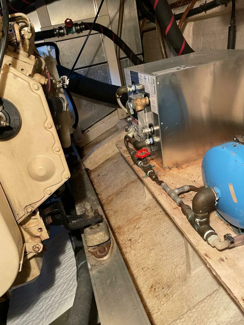 1990 Grand Banks 42 Classic