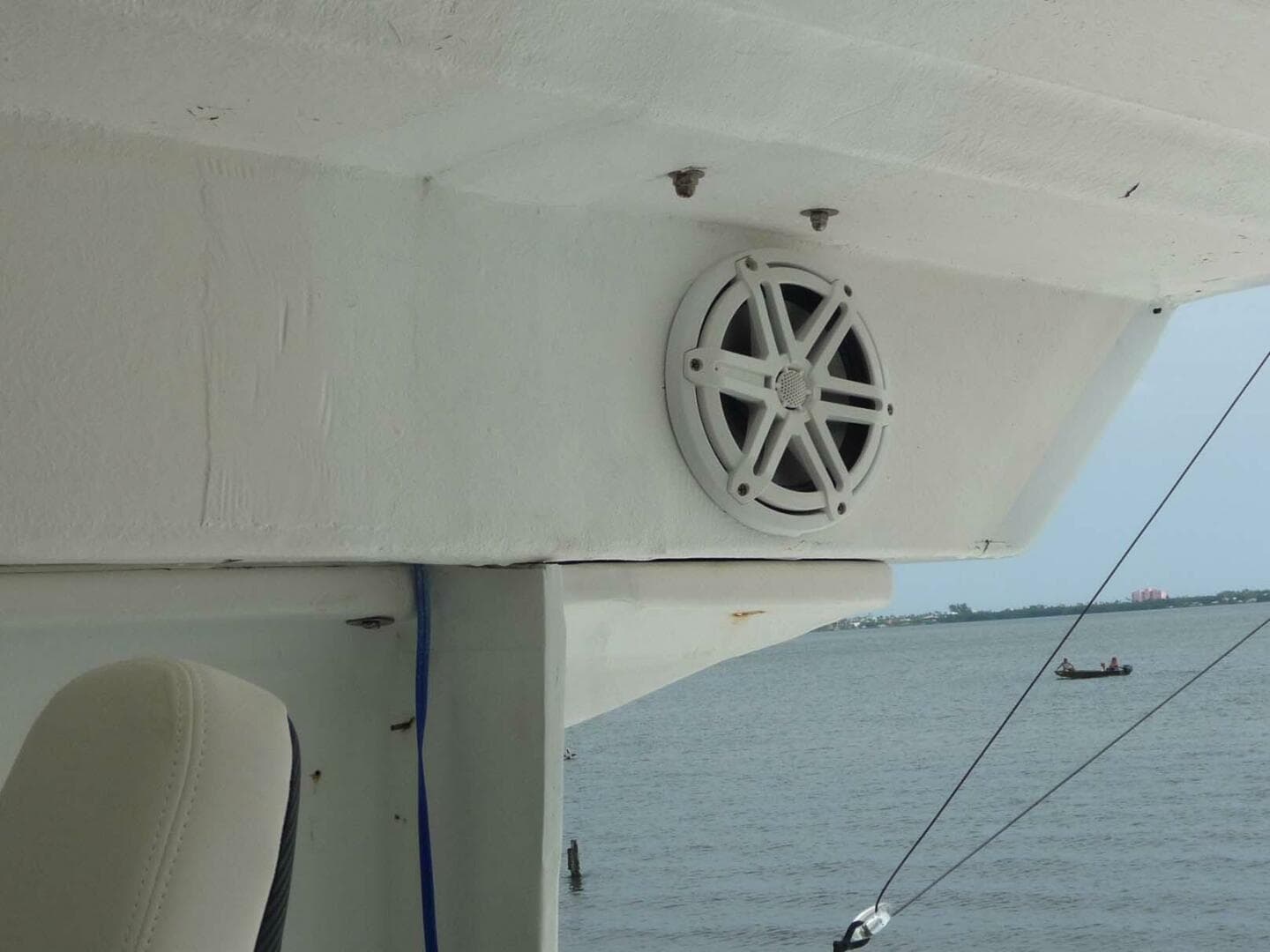 1985 Wellcraft Scarab 34