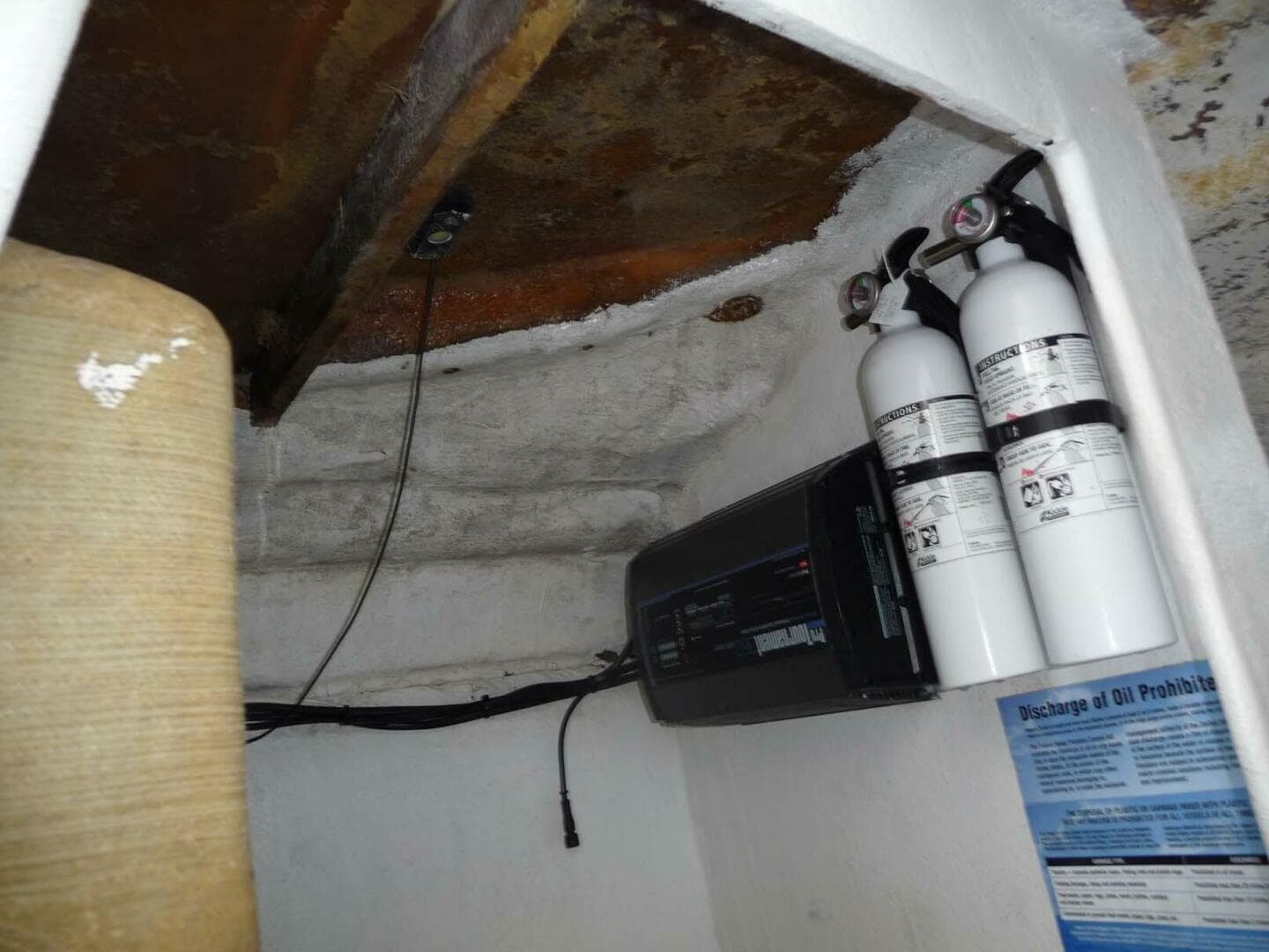 1985 Wellcraft Scarab 34