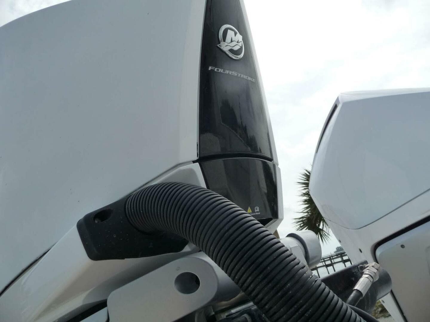 1985 Wellcraft Scarab 34