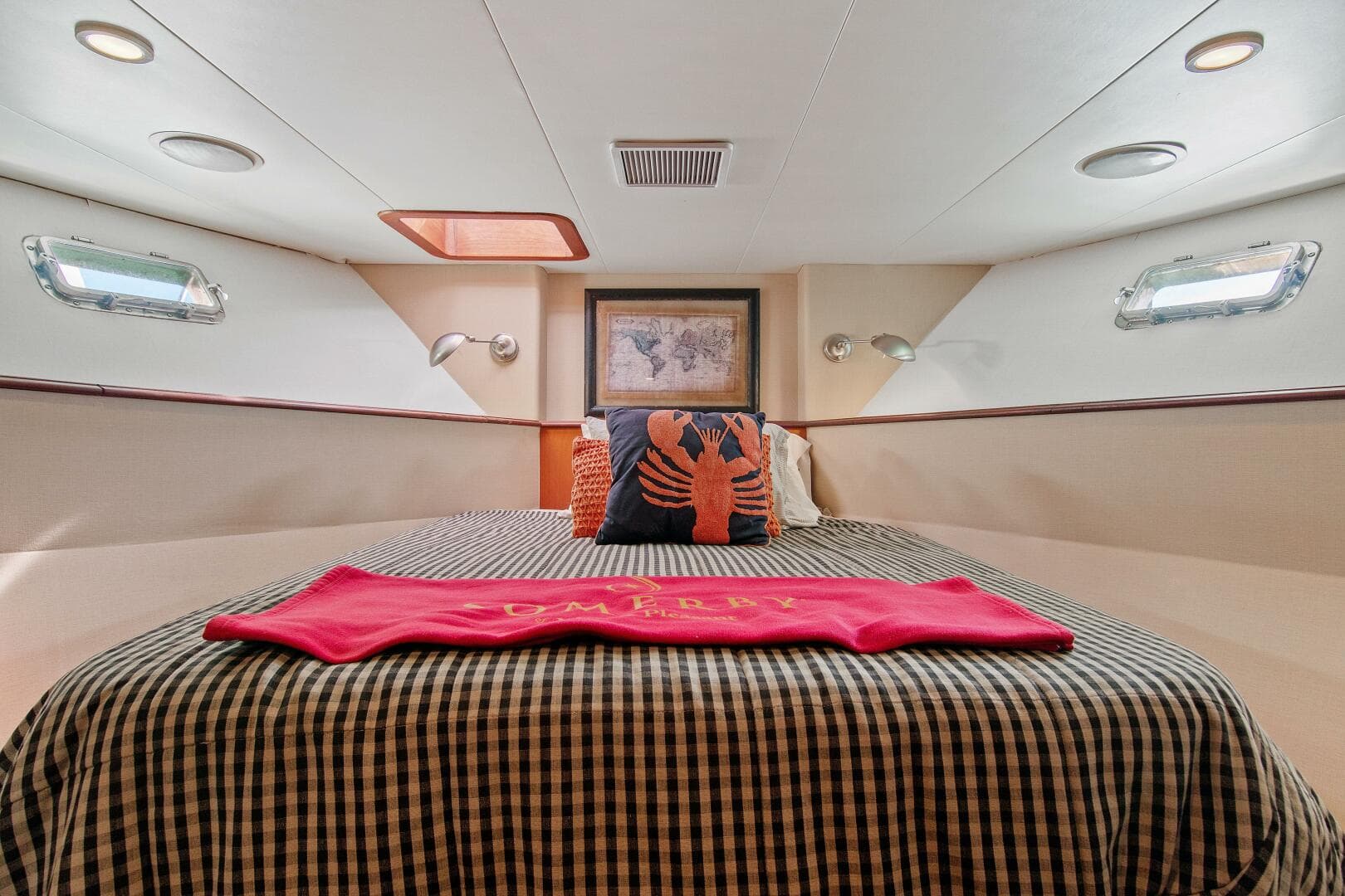 2004 Northern Marine 5700 Expedition