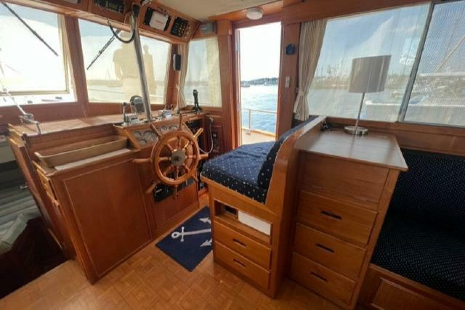 1987 Grand Banks 42 Classic Trawler (Hull #1002)