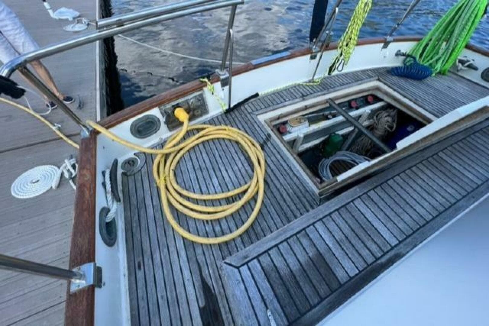 1987 Grand Banks 42 Classic Trawler (Hull #1002)