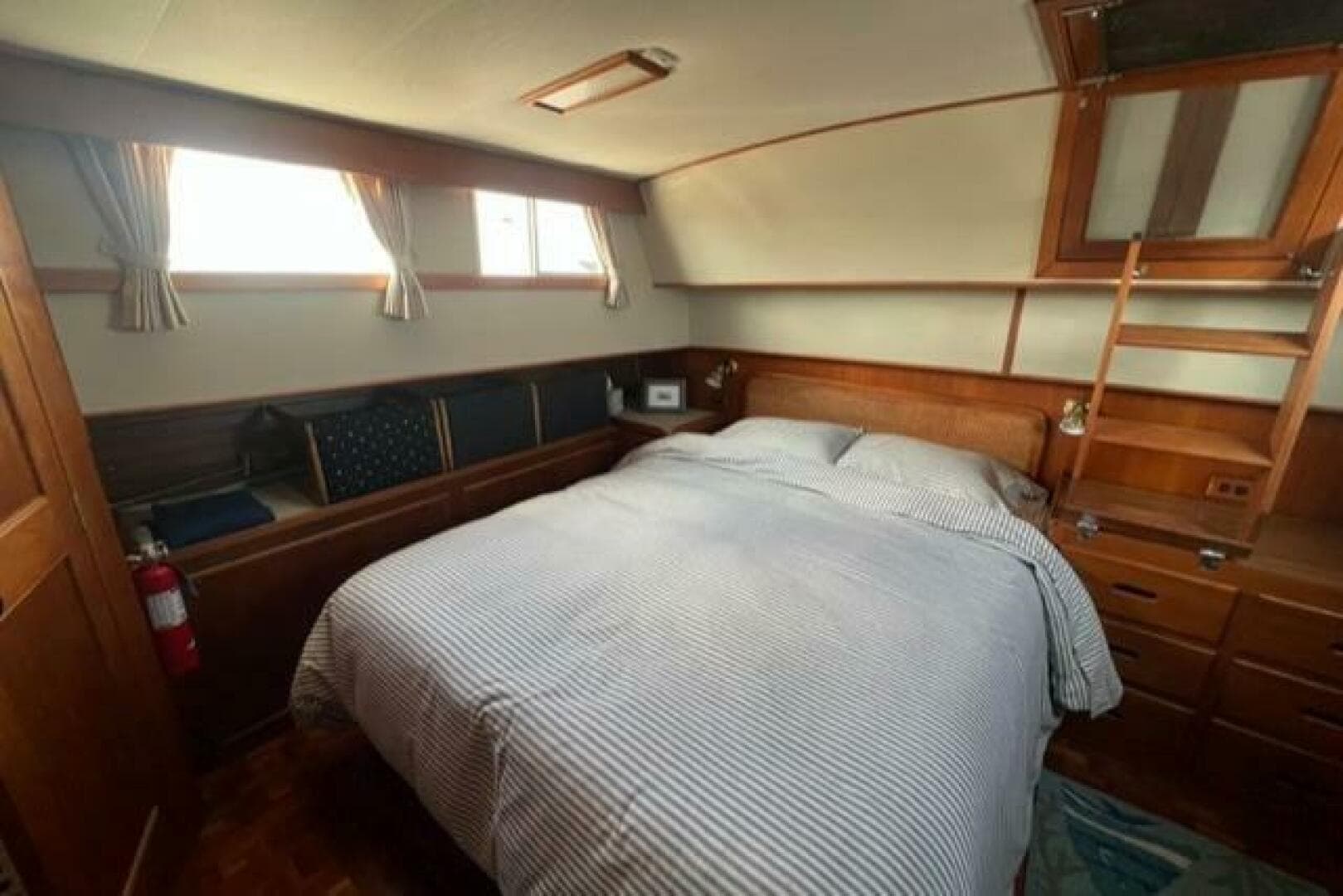 1987 Grand Banks 42 Classic Trawler (Hull #1002)