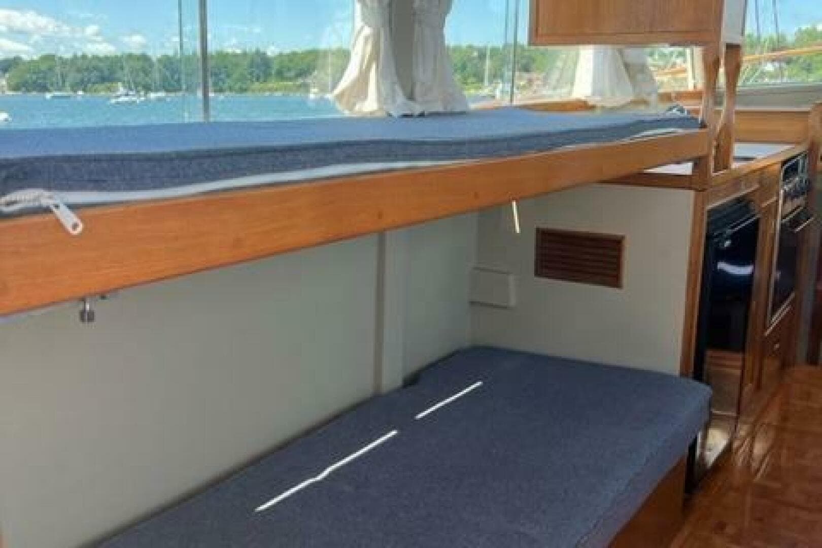 1978 Grand Banks Trawler