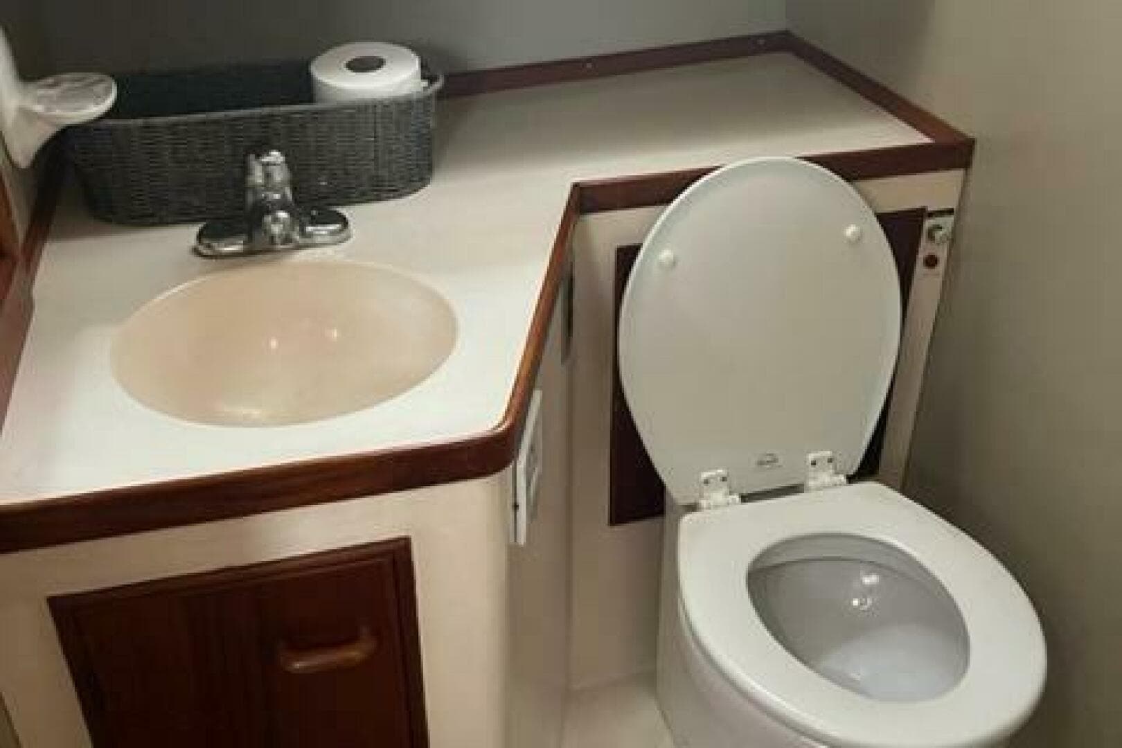 1978 Grand Banks Trawler