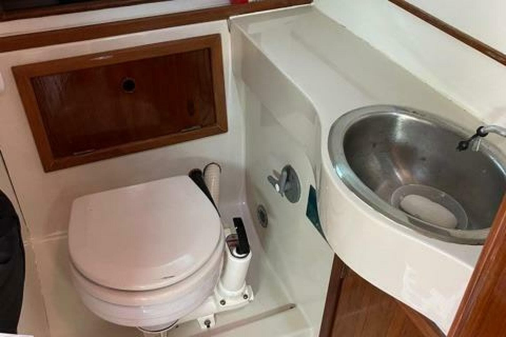 1988 Limestone Express Cruiser