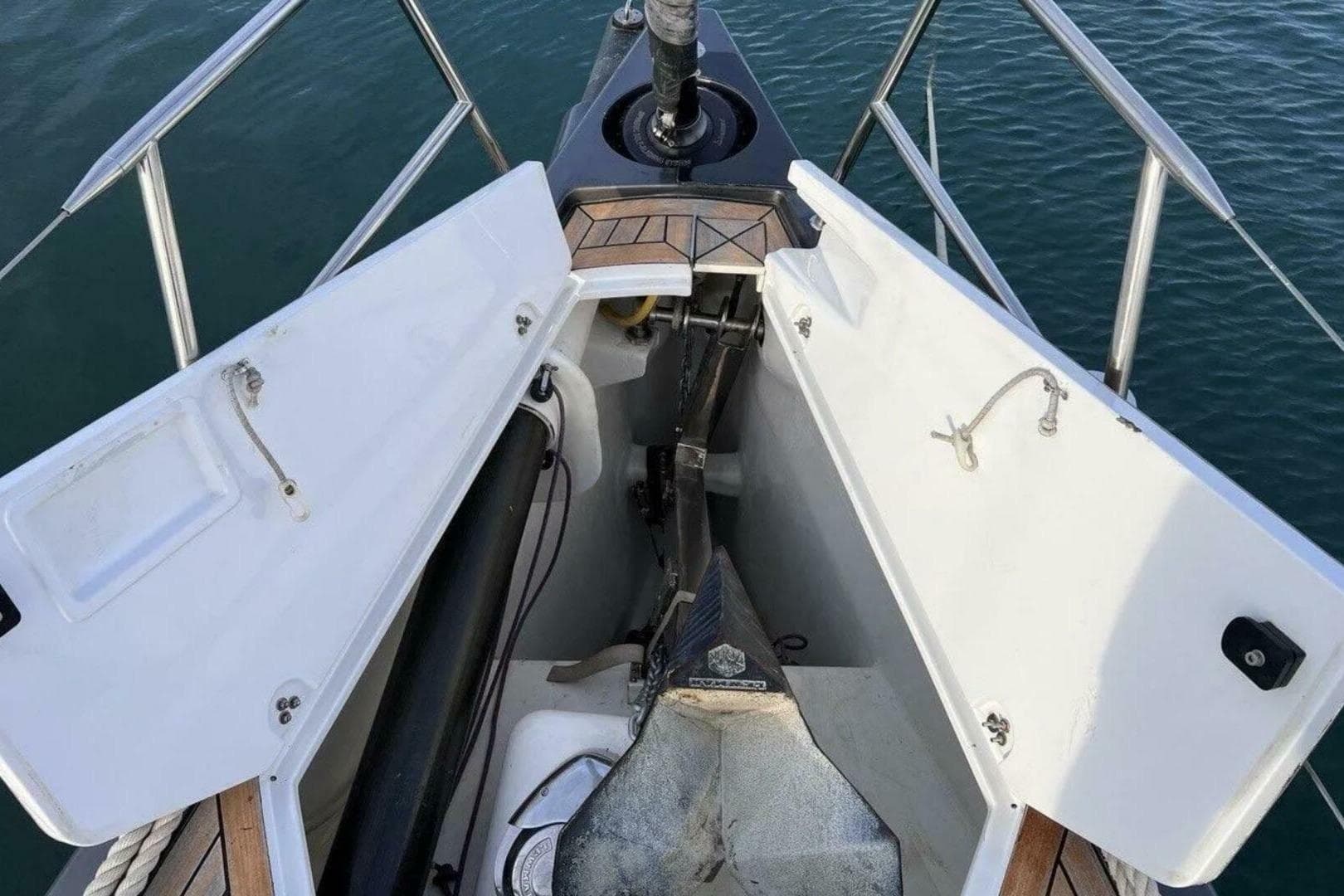 2016 Ice Yachts 62