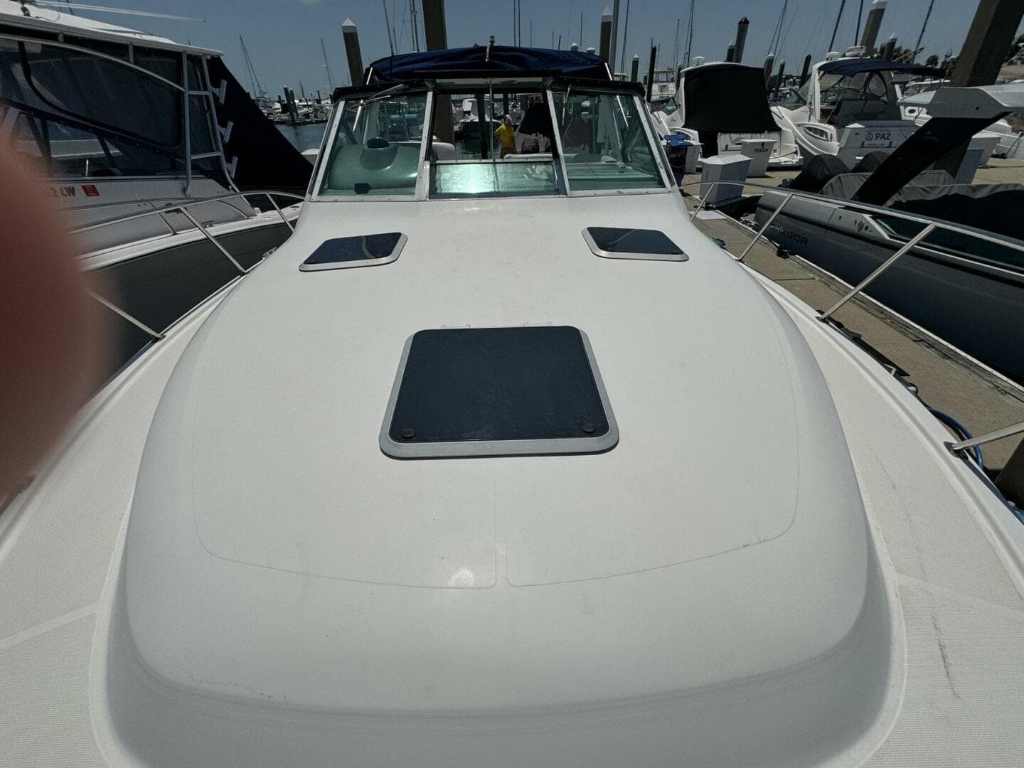 2000 Tiara Yachts 3100 Open