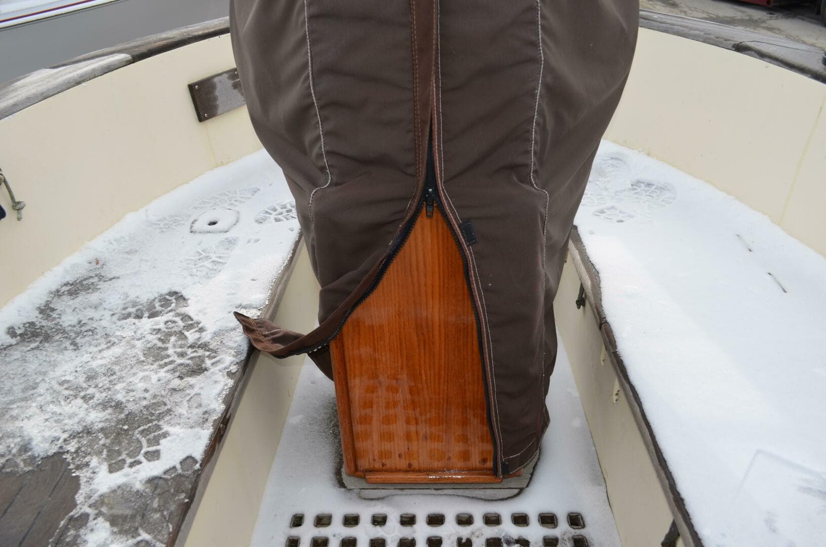 1982 Young Sun Cutter