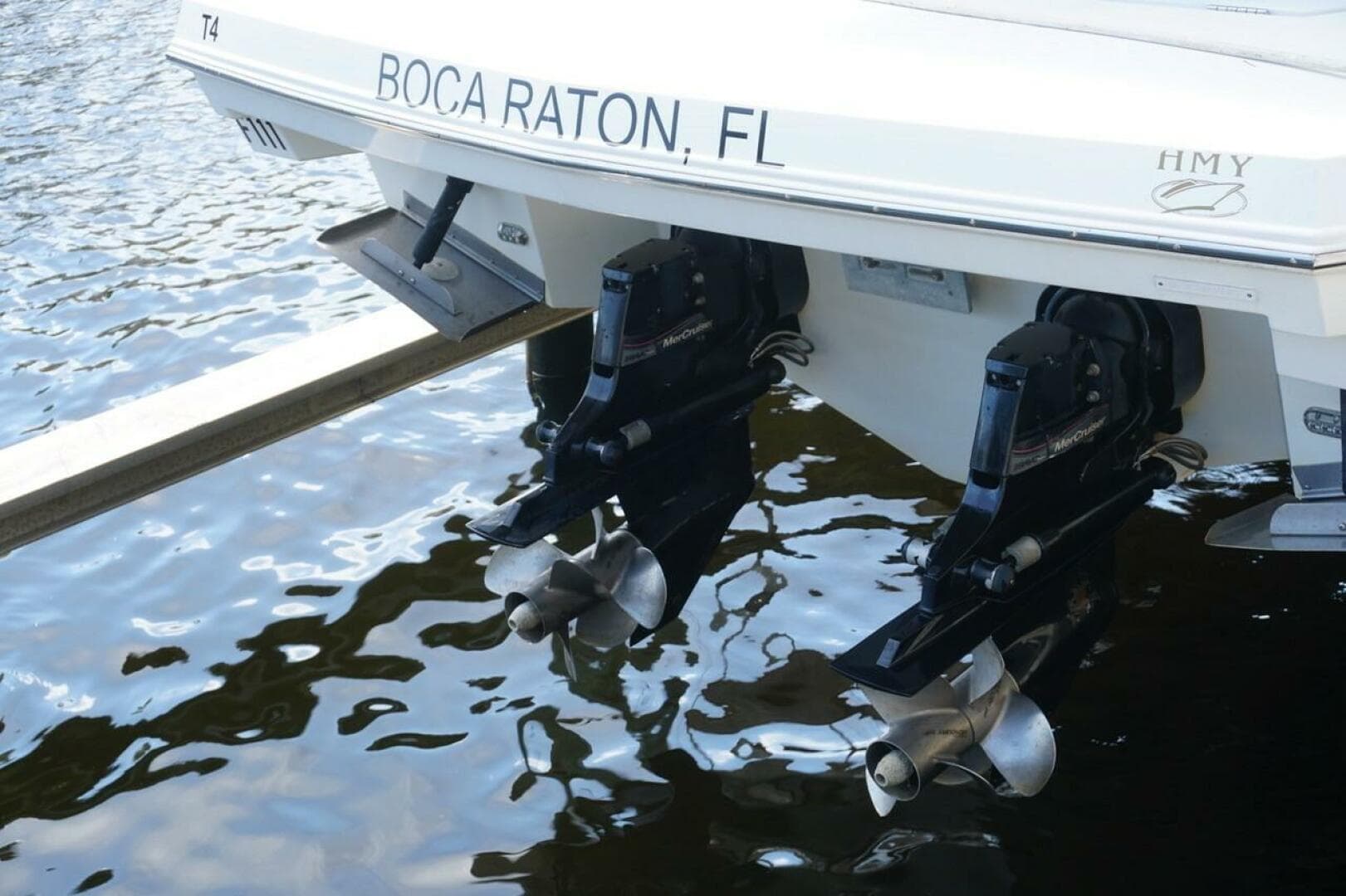 2015 Cruisers Yachts 328 BR