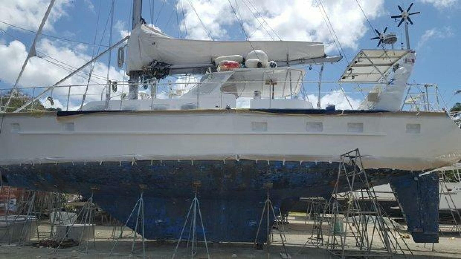 1990 Canadian Sailcraft TDM OFFSHORE