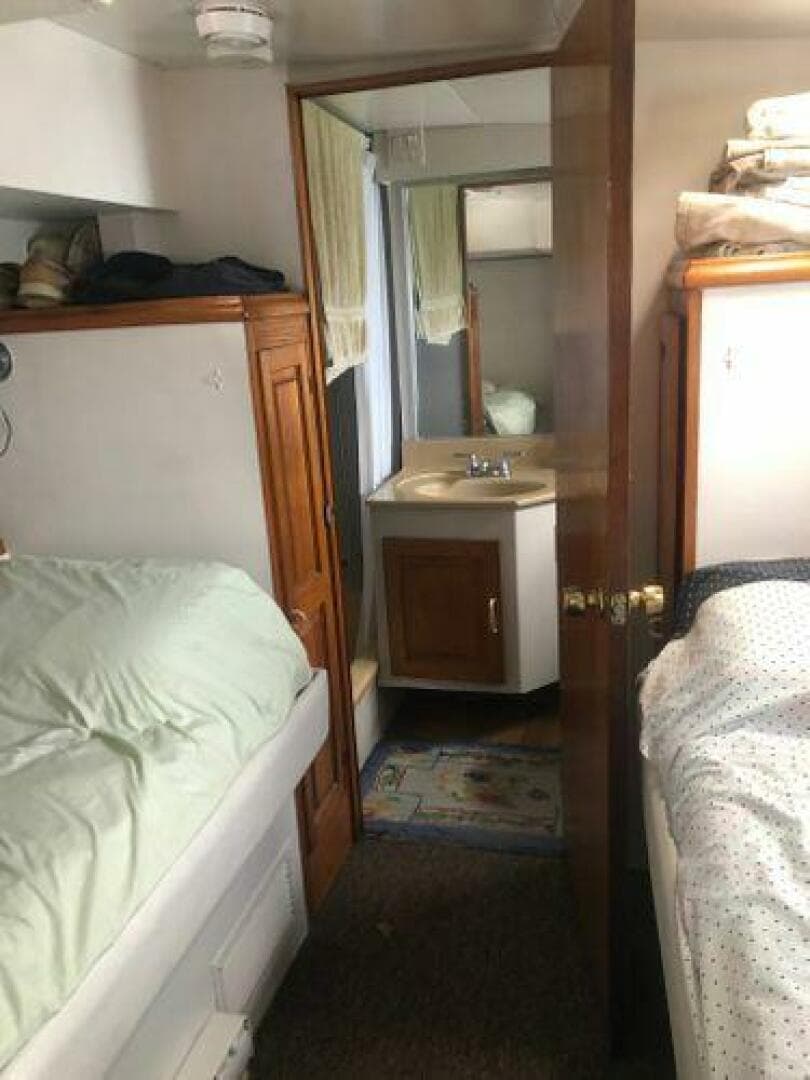 1990 Canadian Sailcraft TDM OFFSHORE