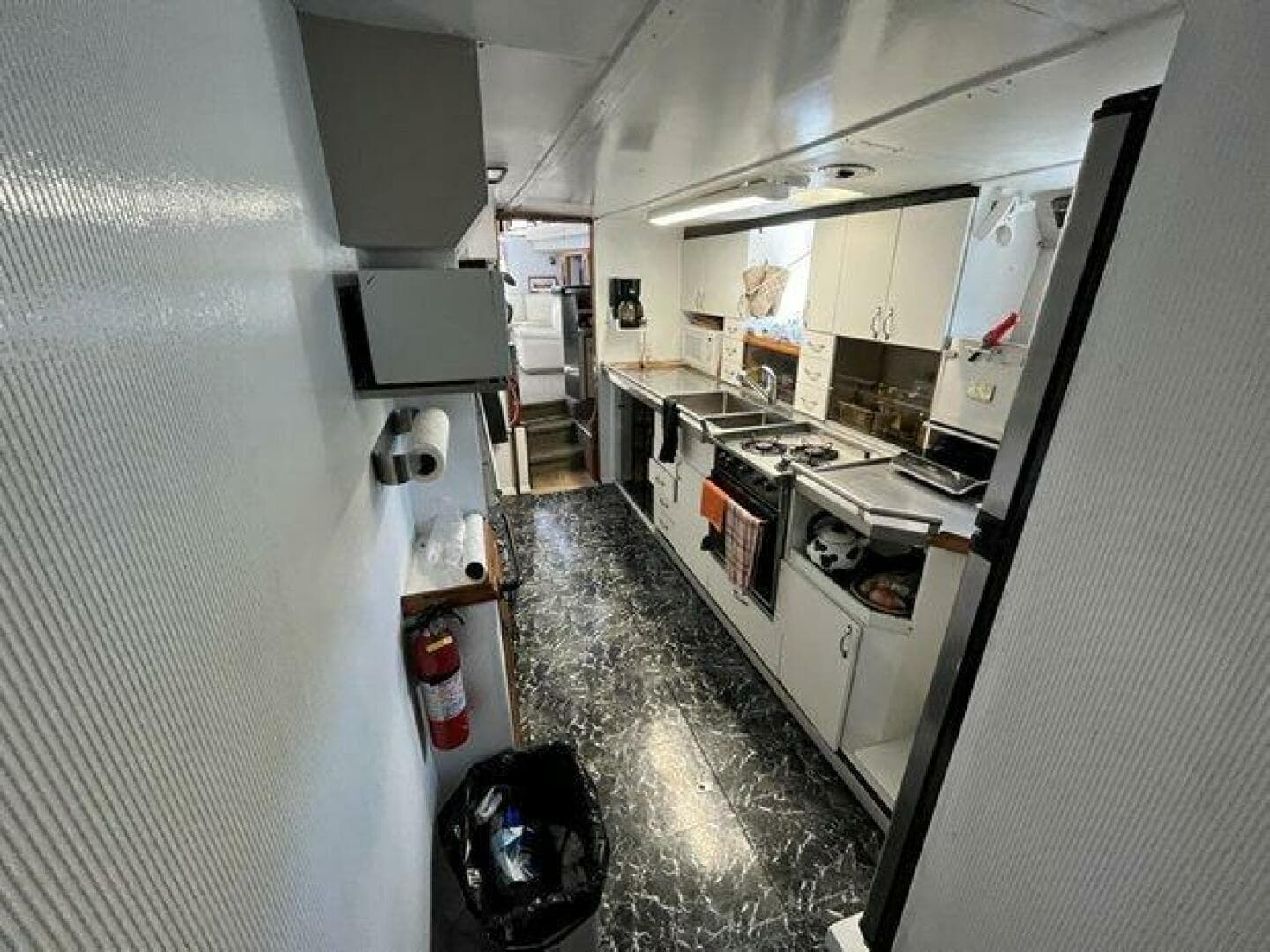 1990 Canadian Sailcraft TDM OFFSHORE