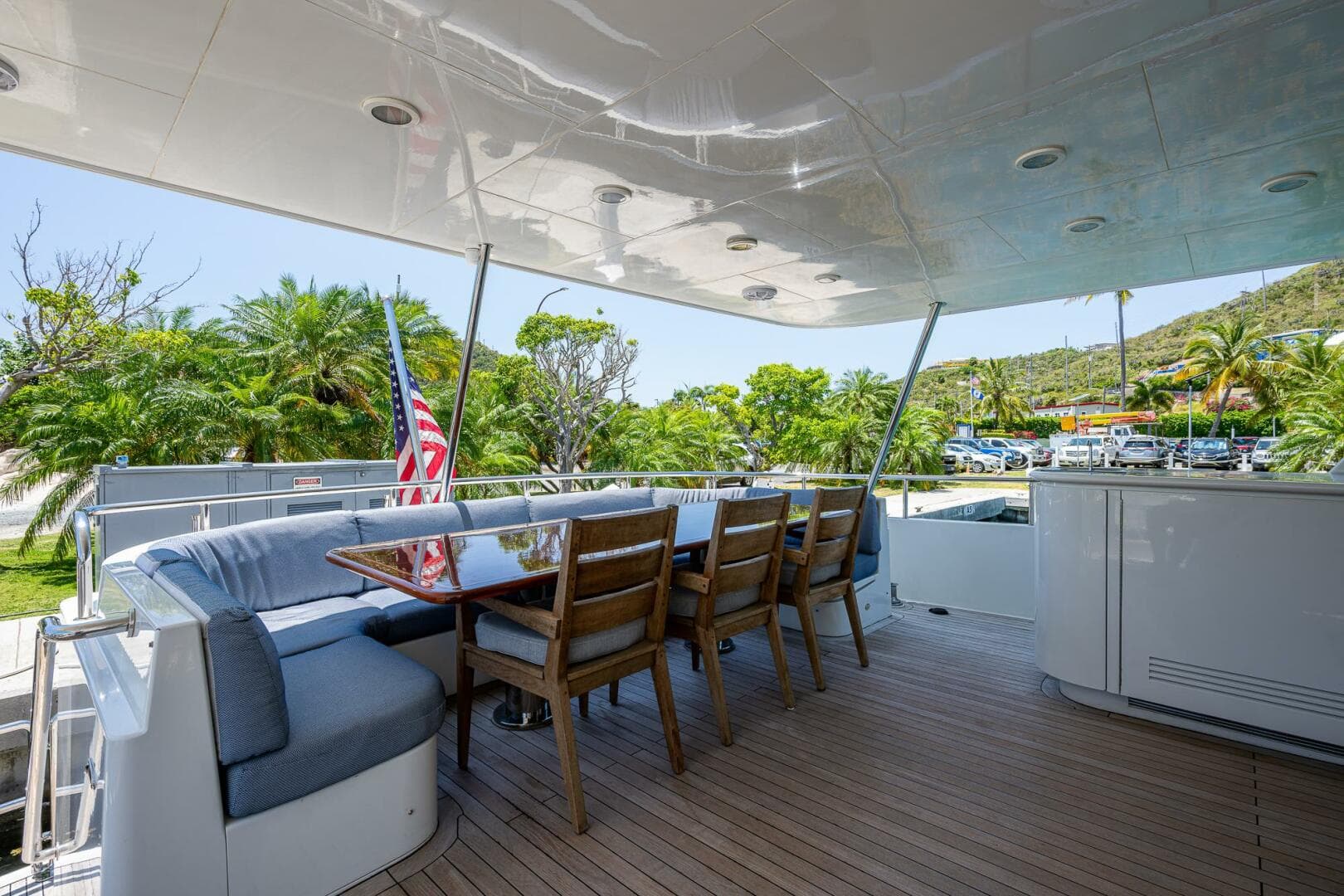 2007 Cheoy Lee Bravo