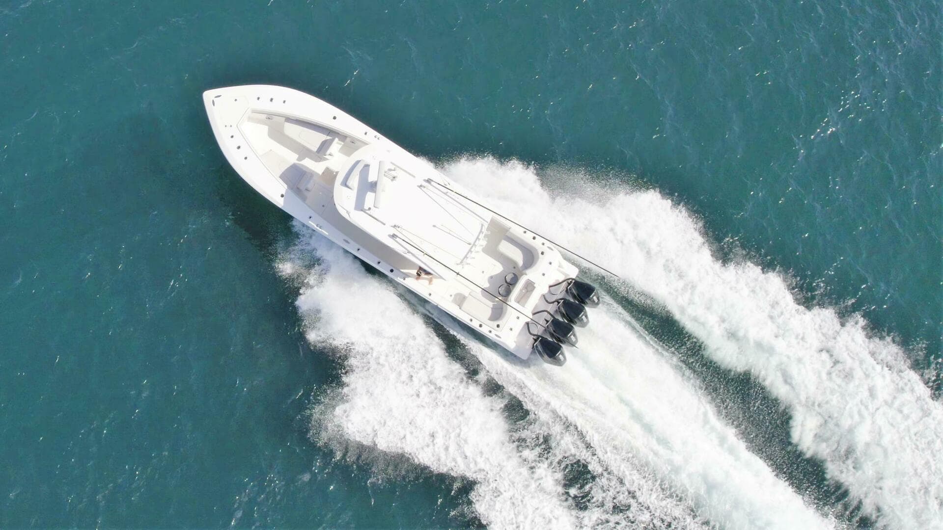 2022 SeaVee 390z Center Console