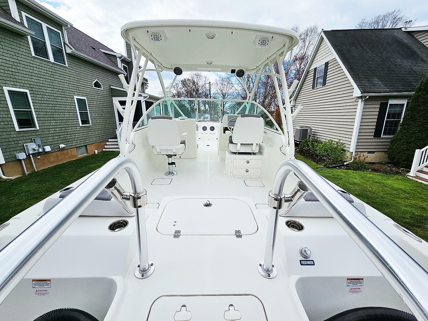 2018 World Cat 230 DC