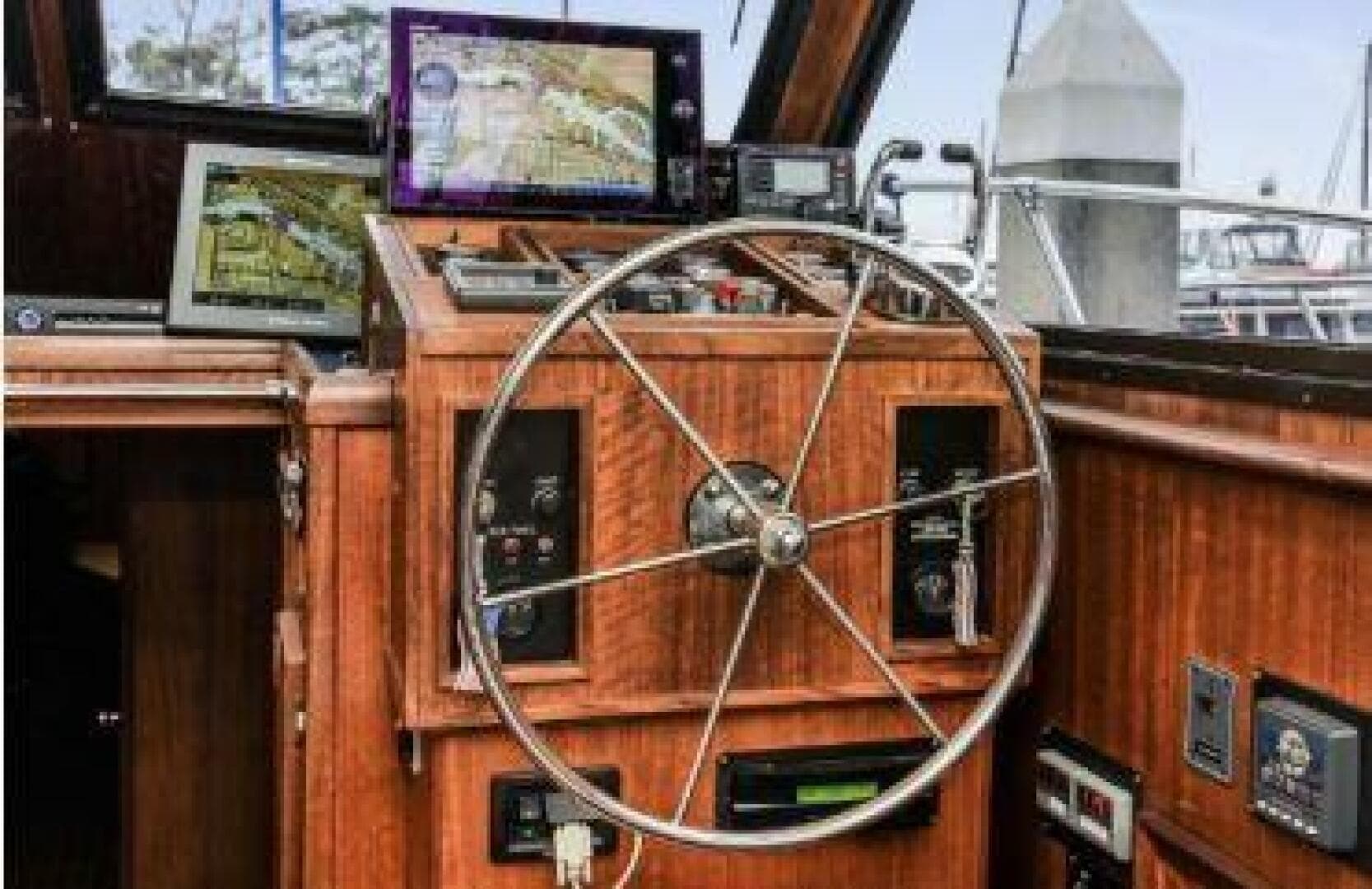 1977 Hatteras 56 SeaKeeper