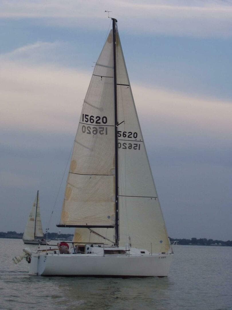 1980 Chrysler Super 27