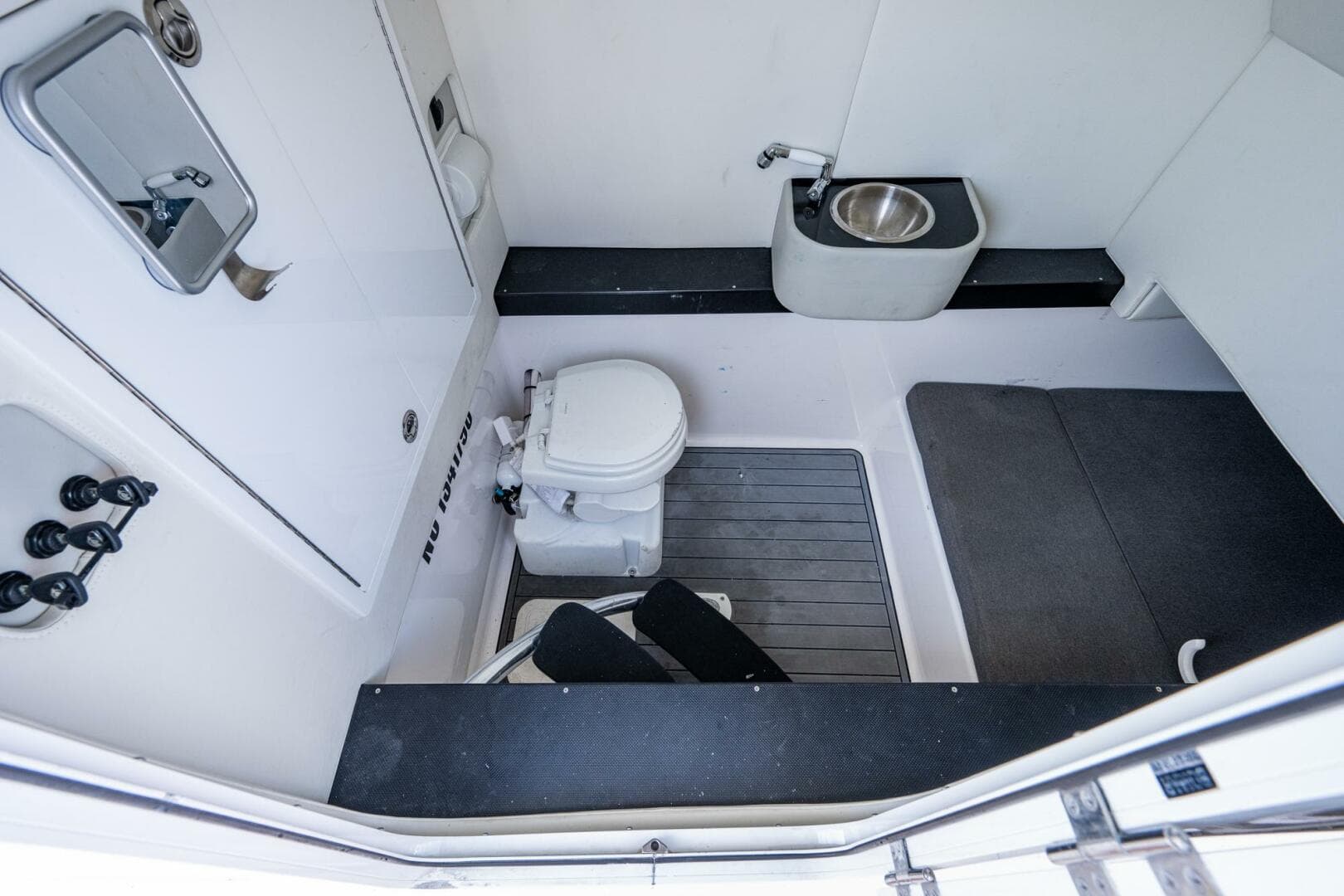 2021 Front Runner Center Console