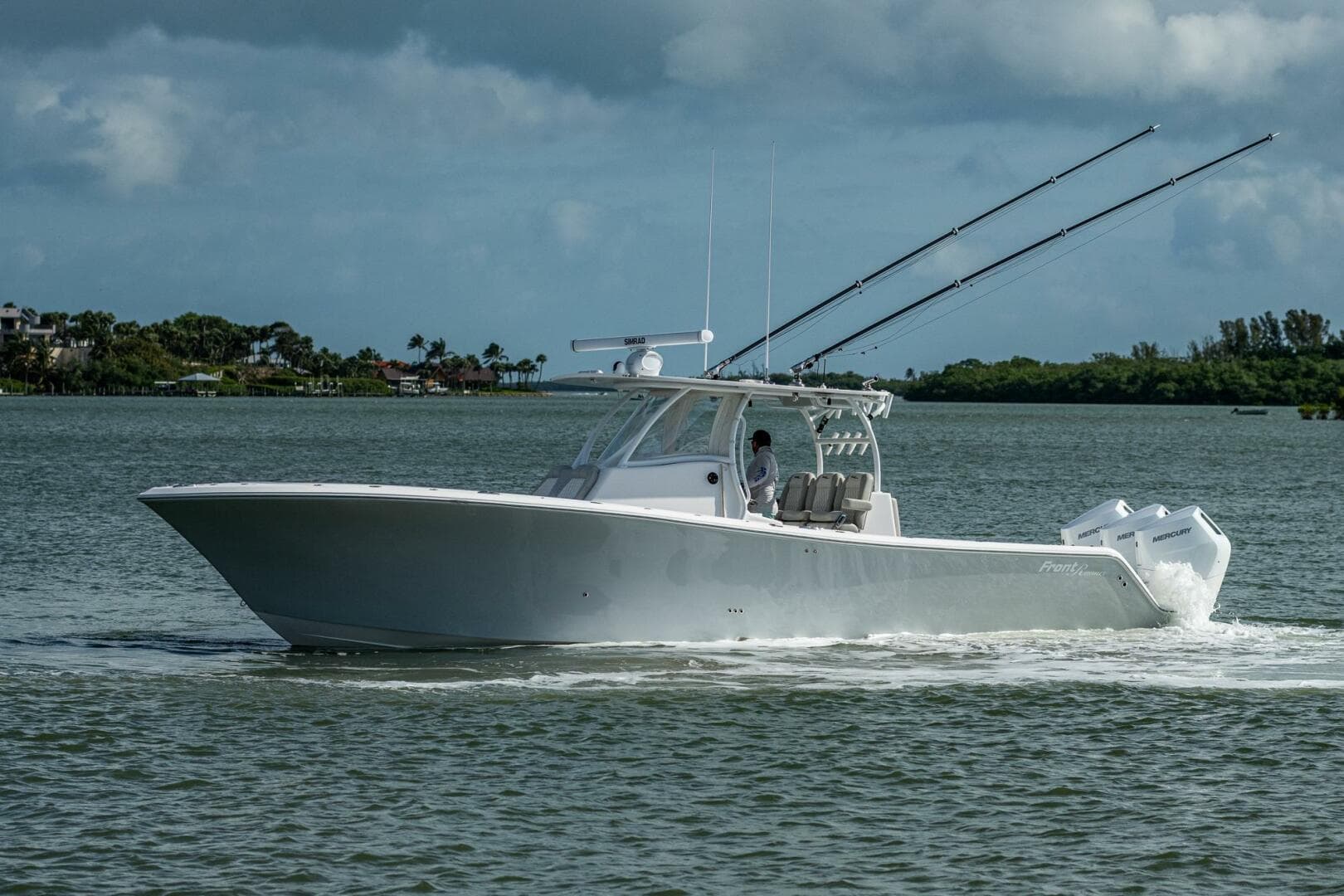 2021 Front Runner Center Console