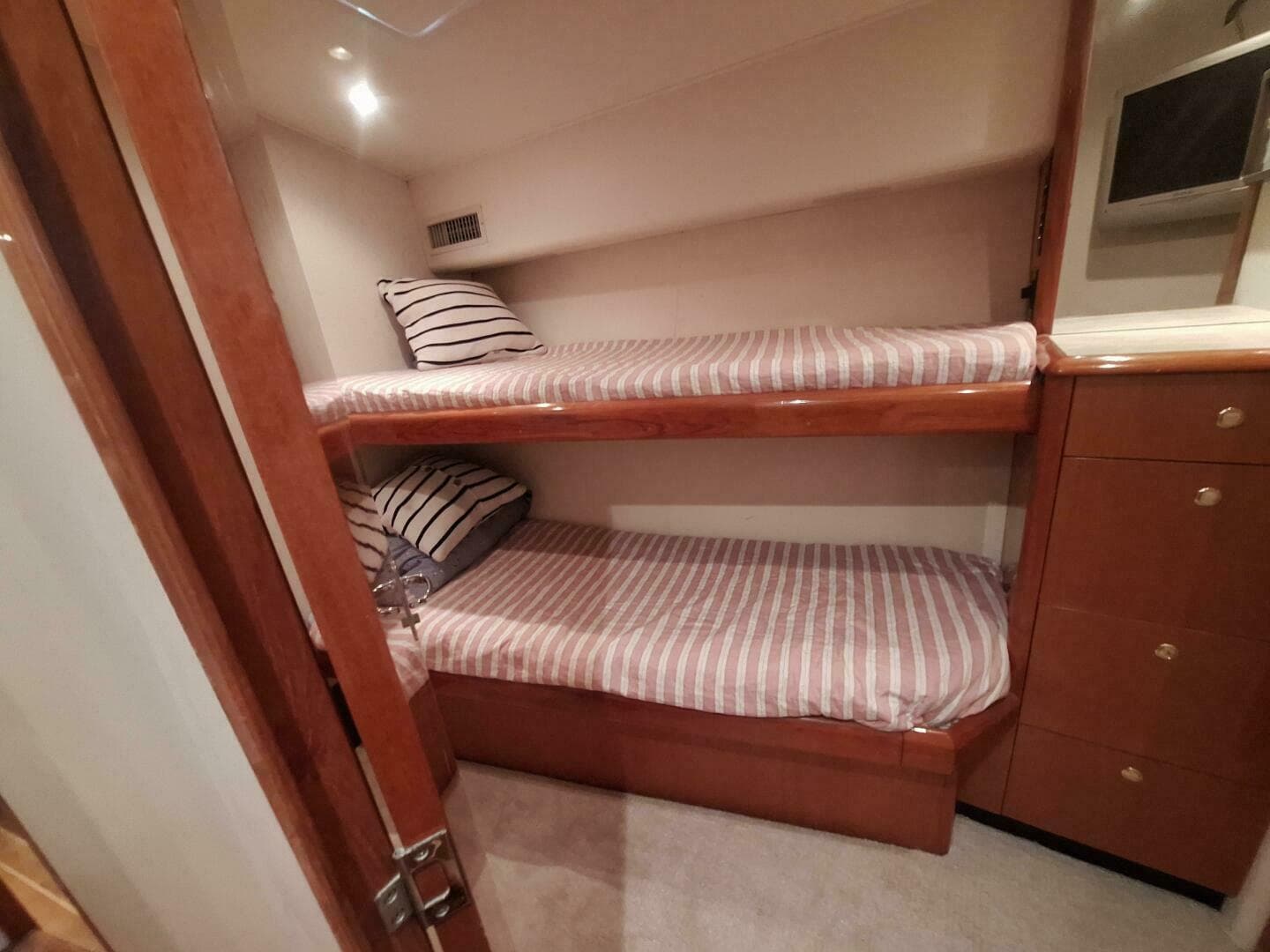 2000 Viking 55 Convertible