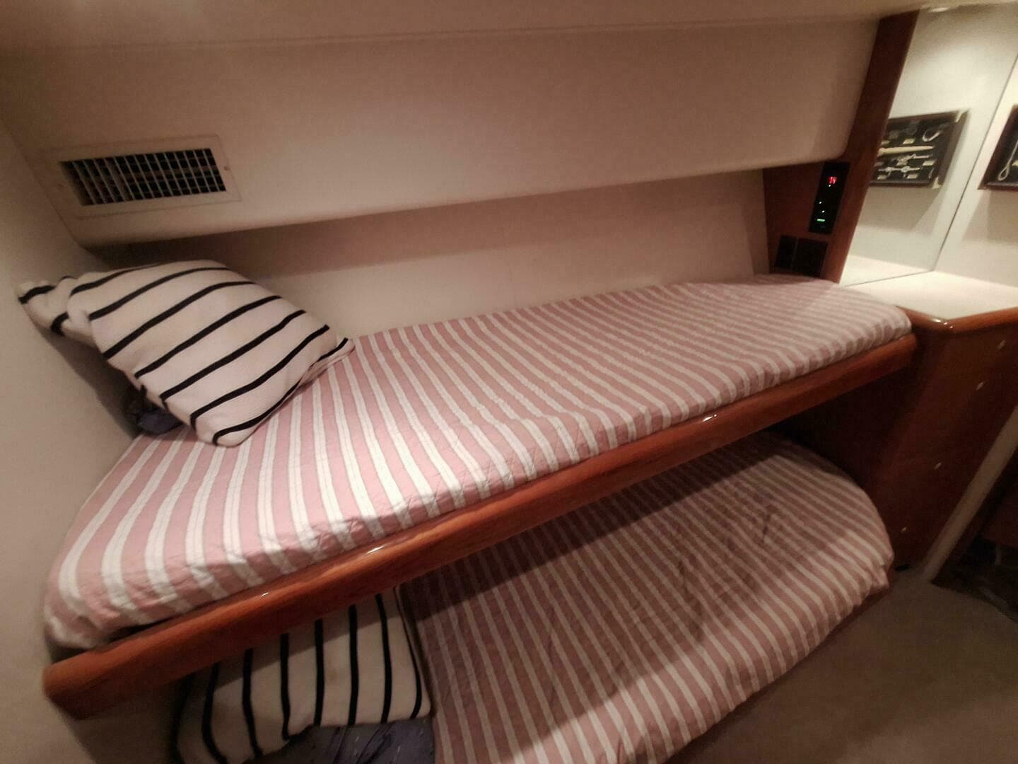 2000 Viking 55 Convertible