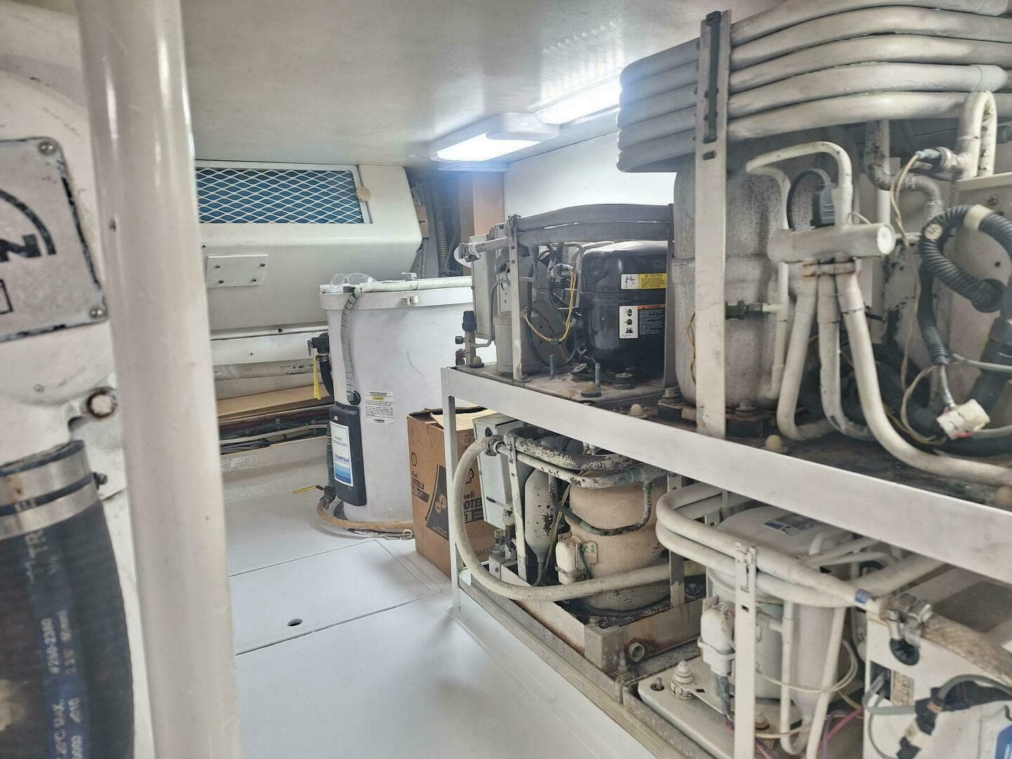 2000 Viking 55 Convertible