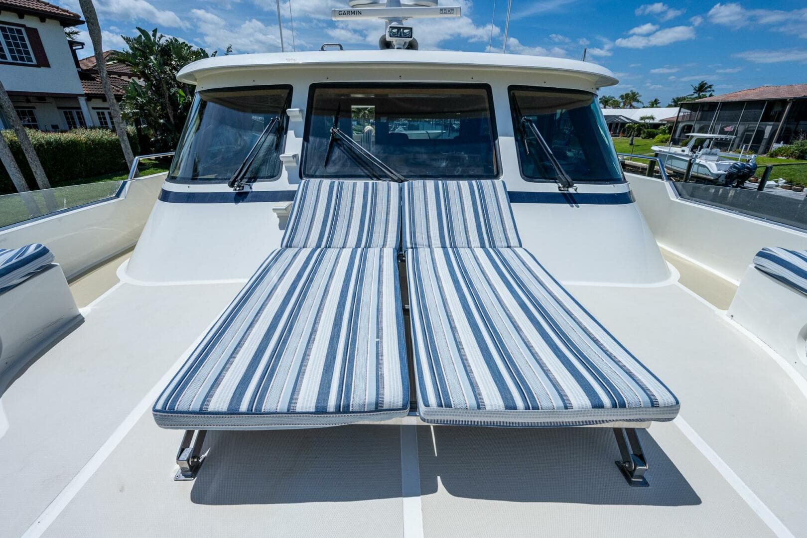 2013 Marlow Explorer Enclosed Bridge (CB)